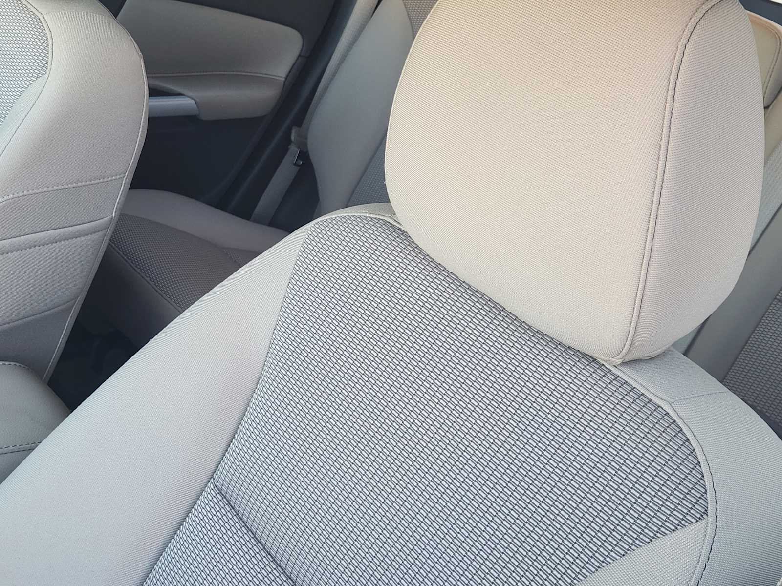 Thumbnail: 2014 Ford Edge - 23