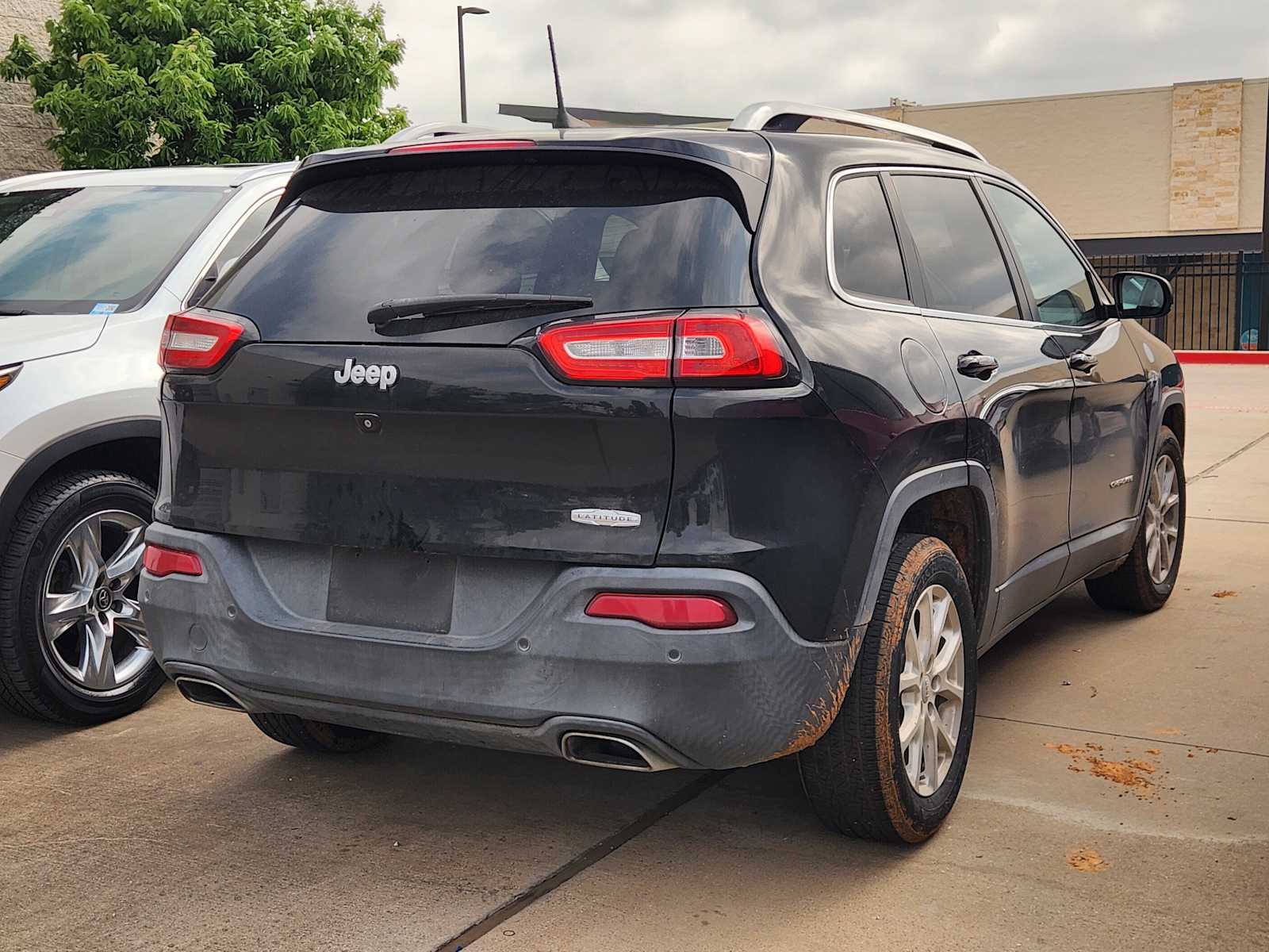 Thumbnail: 2018 Jeep Cherokee - 4