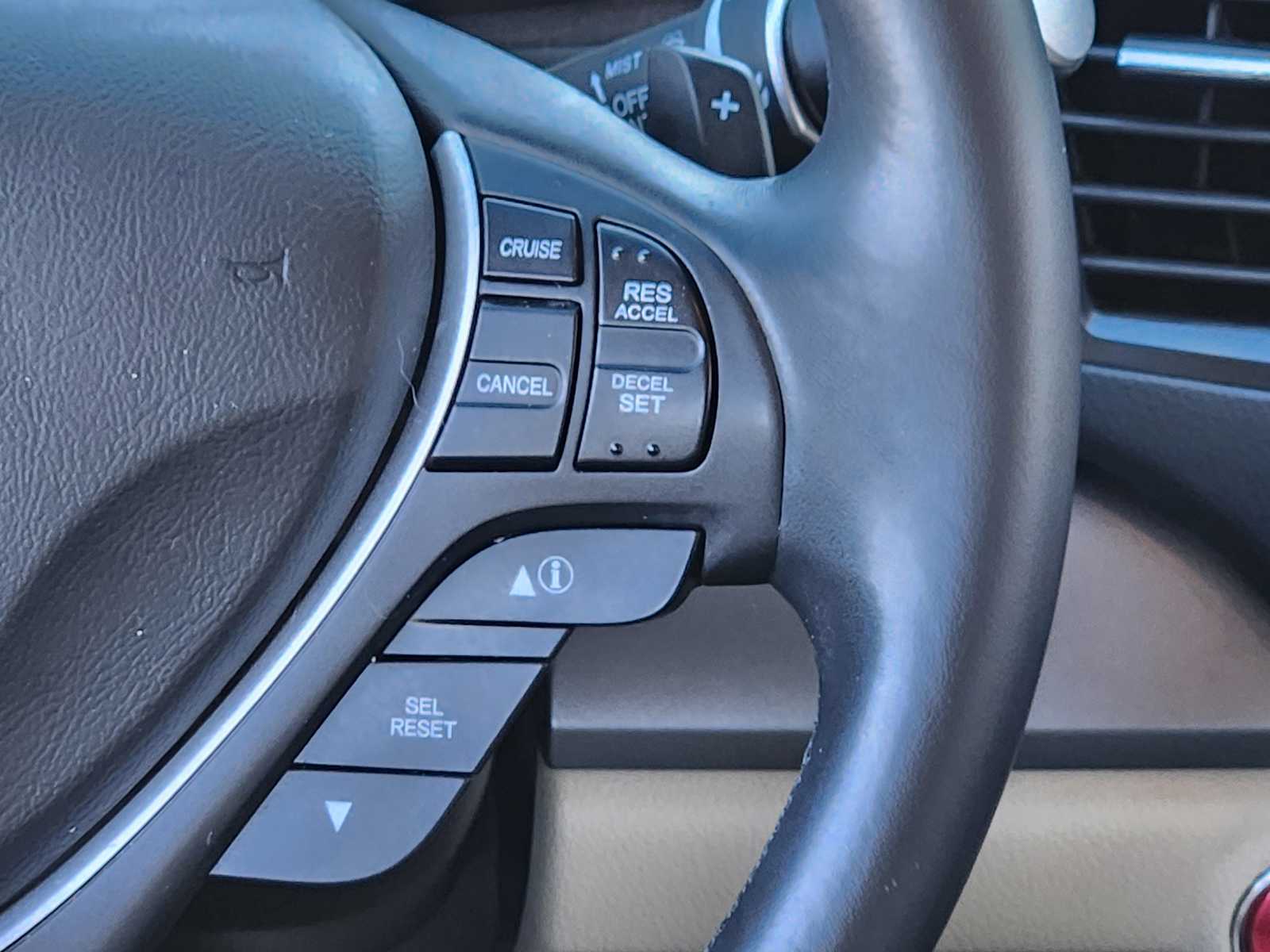 Thumbnail: 2014 Acura RDX - 31