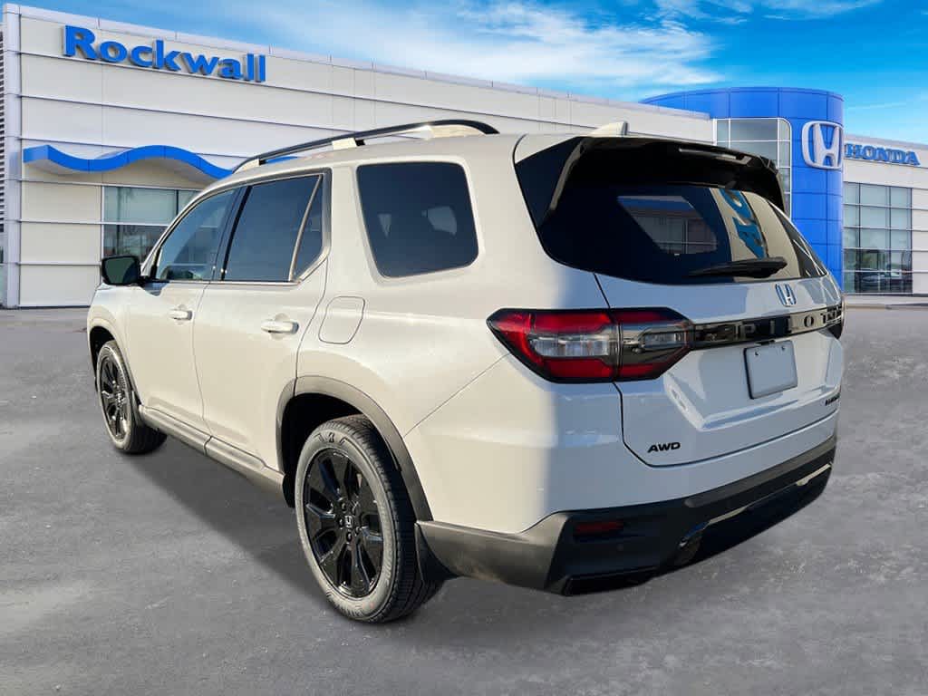 Thumbnail: 2026 Honda Pilot - 3