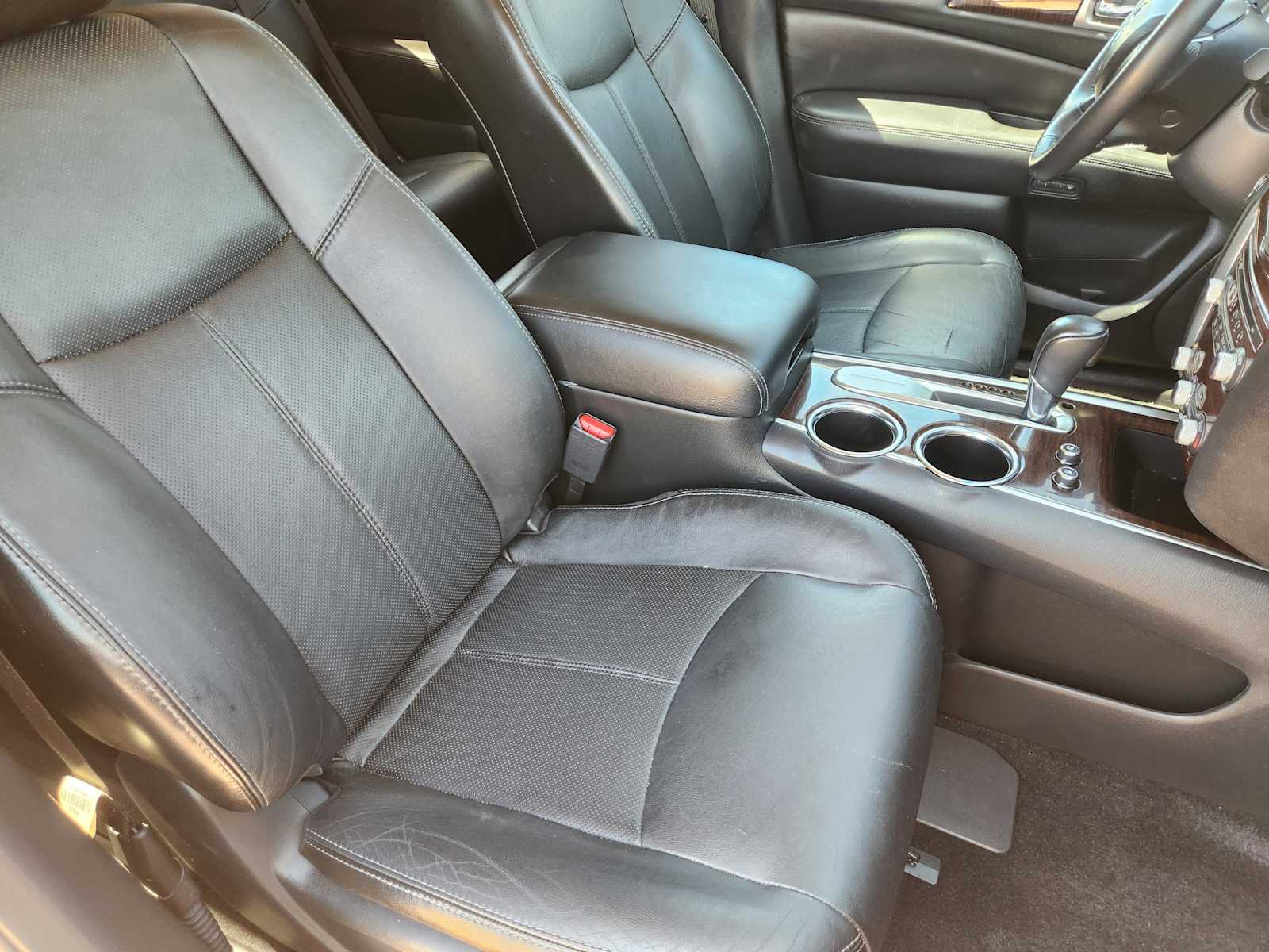 Thumbnail: 2014 Nissan Pathfinder - 15