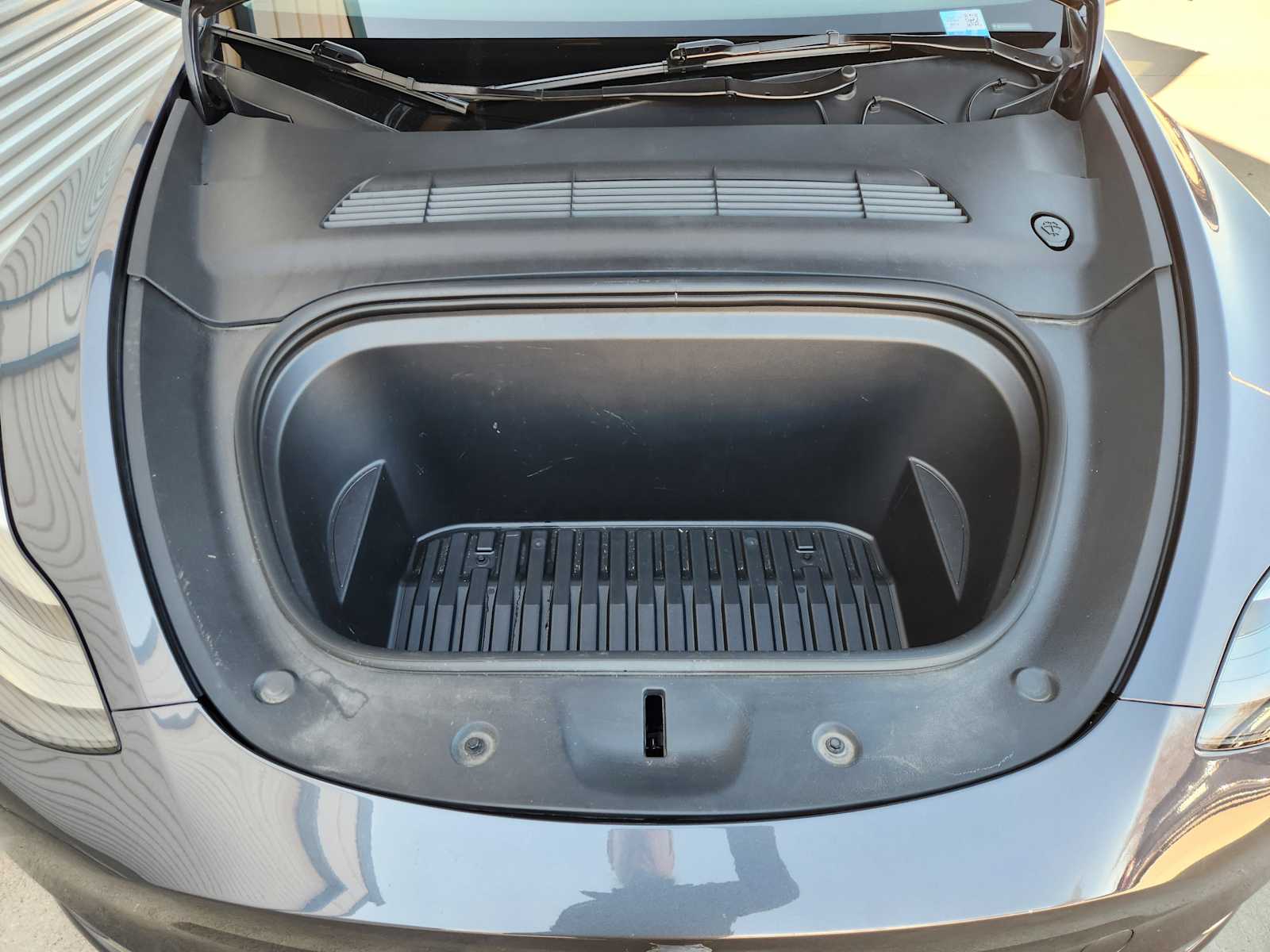 Thumbnail: 2023 Tesla Model Y - 9