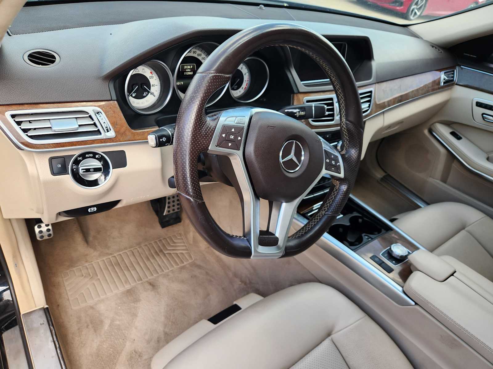 Thumbnail: 2014 Mercedes-Benz E-Class - 8