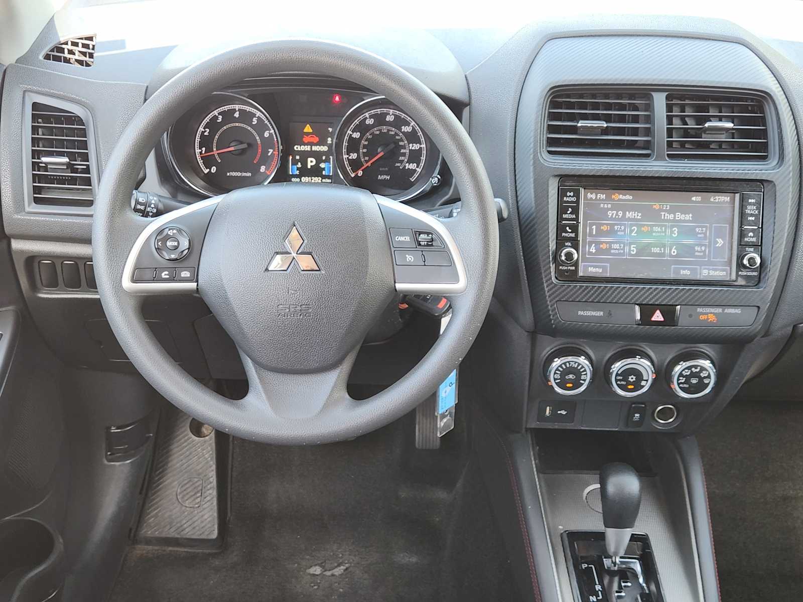 Thumbnail: 2018 Mitsubishi Outlander Sport - 15