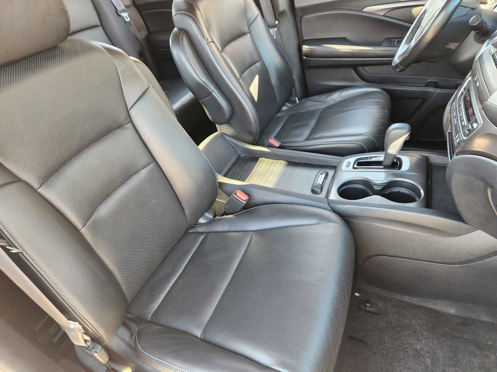 Thumbnail: 2017 Honda Ridgeline - 14