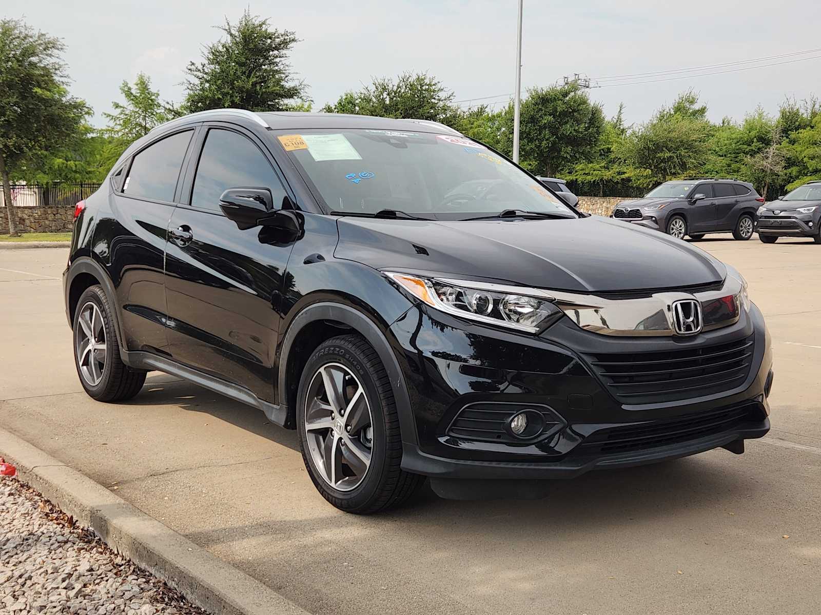2021 Honda HR-V EX-L 2WD photo 3