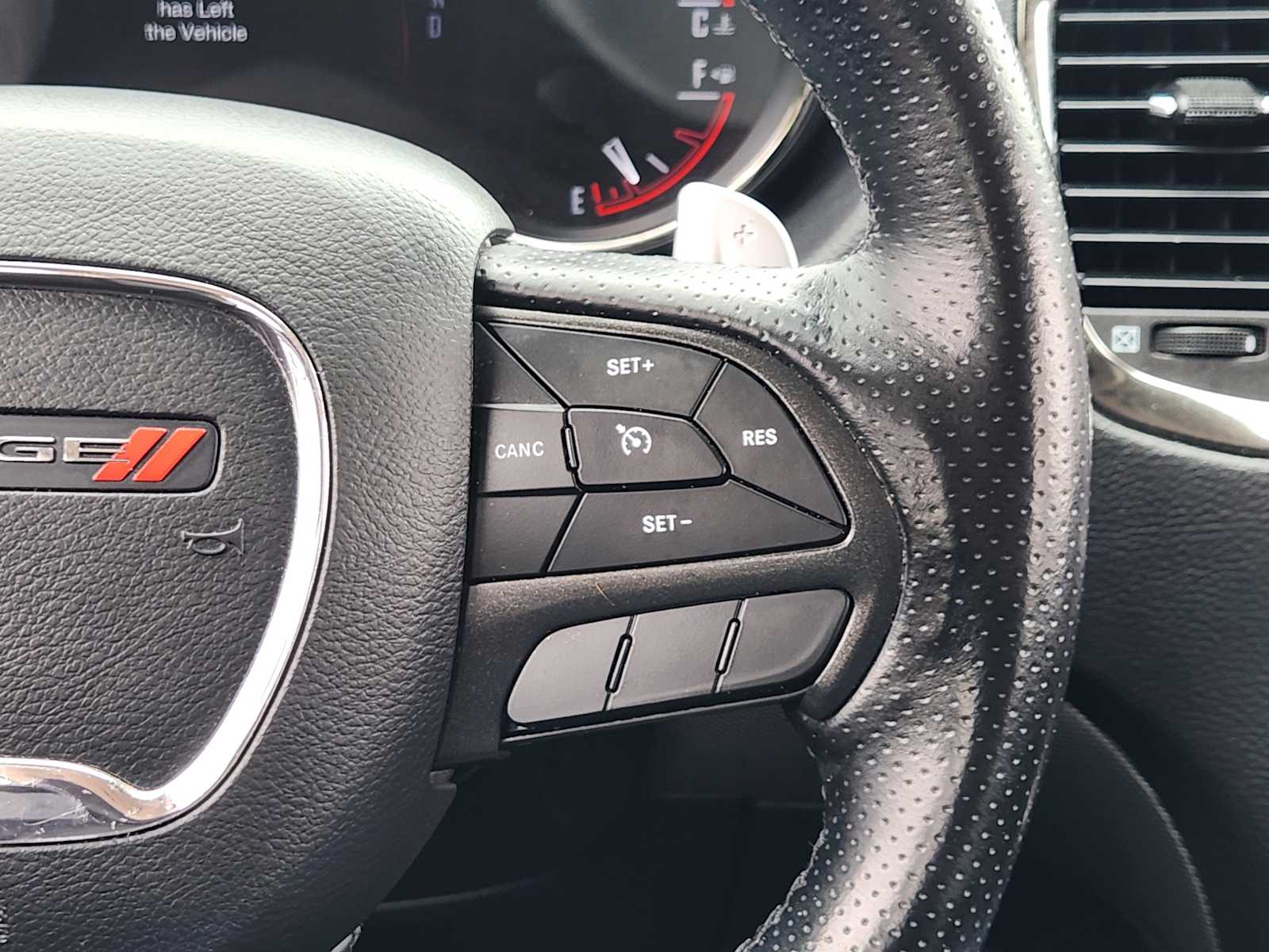 Thumbnail: 2020 Dodge Durango - 34