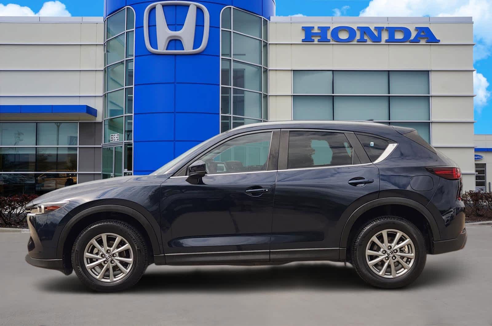 Thumbnail: 2022 Mazda CX-5 - 3