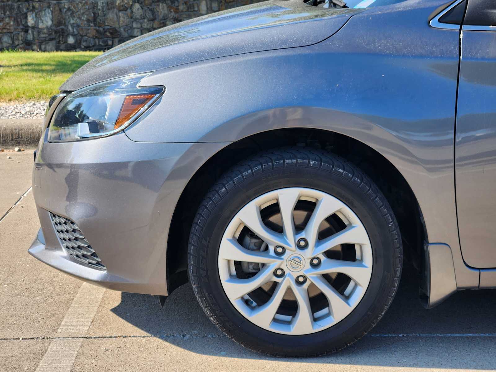 Thumbnail: 2019 Nissan Sentra - 11