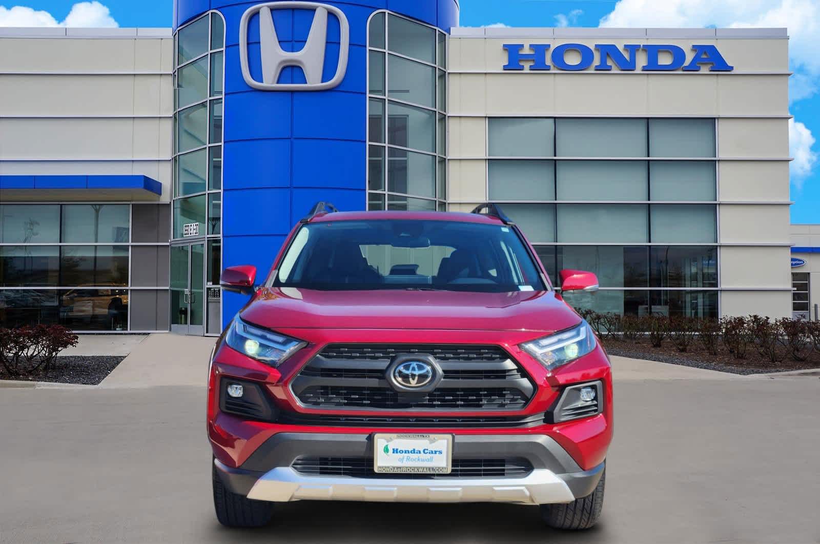 Thumbnail: 2023 Toyota RAV4 - 6