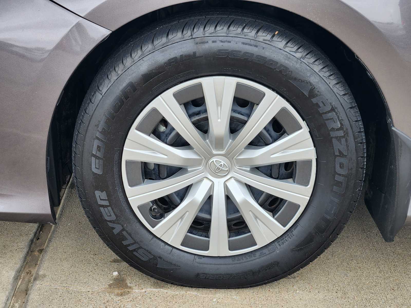 Thumbnail: 2020 Toyota Camry - 8