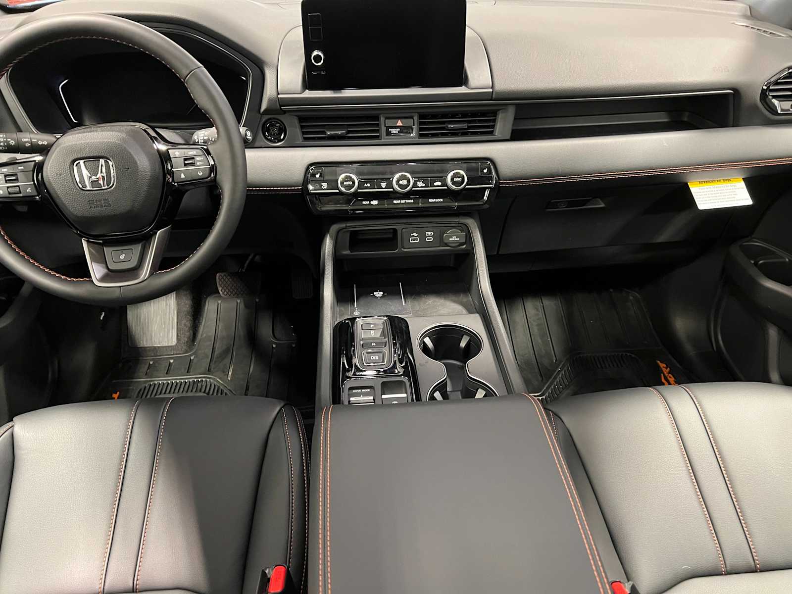 Thumbnail: 2025 Honda Pilot - 14