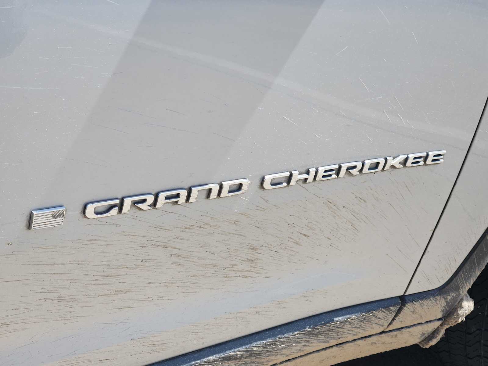 Thumbnail: 2022 Jeep Grand Cherokee - 8