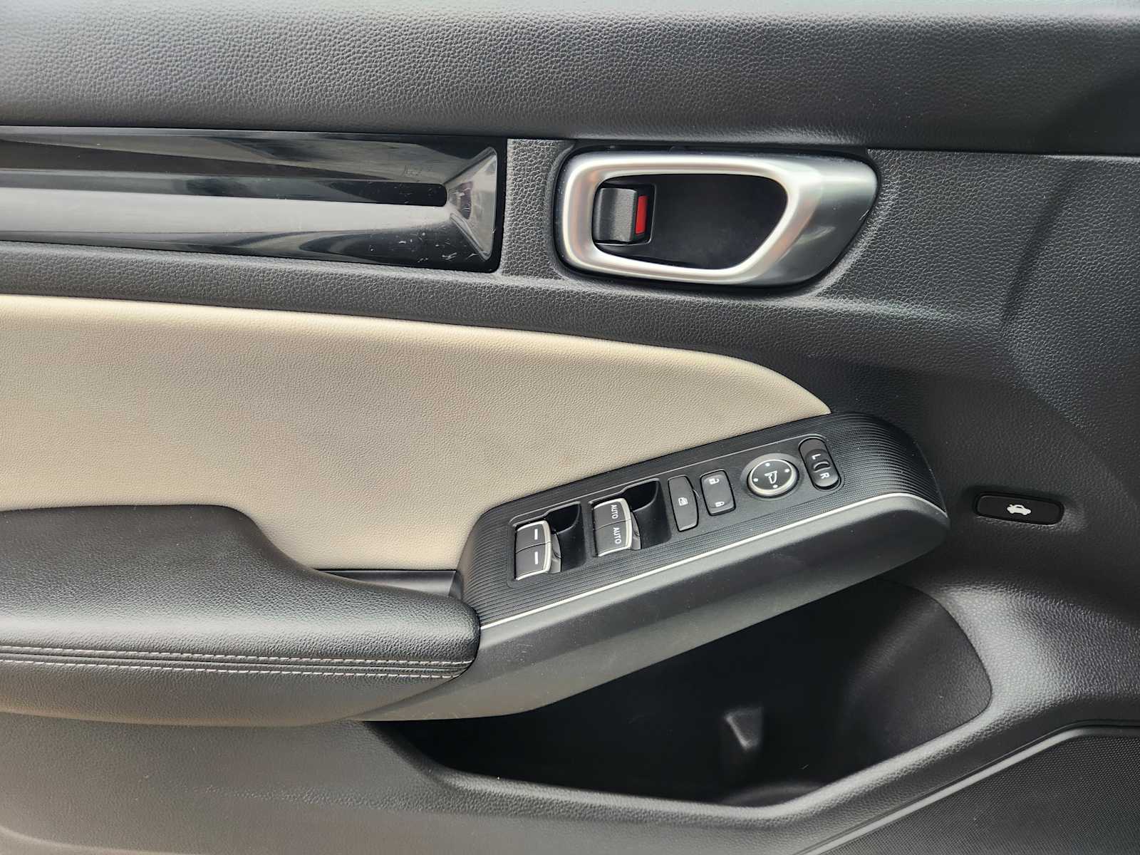 Thumbnail: 2023 Honda Civic - 29