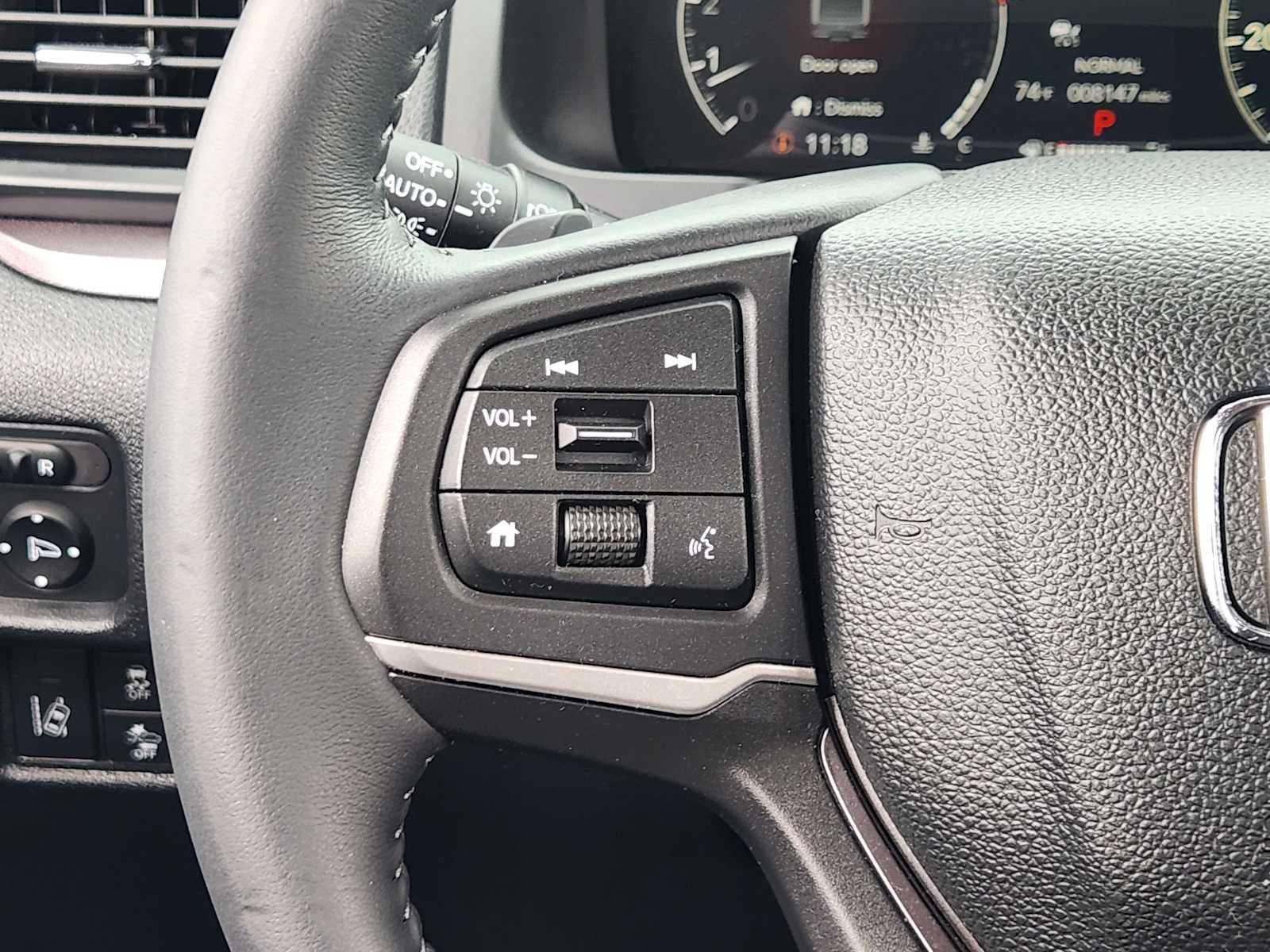 Thumbnail: 2025 Honda Ridgeline - 31