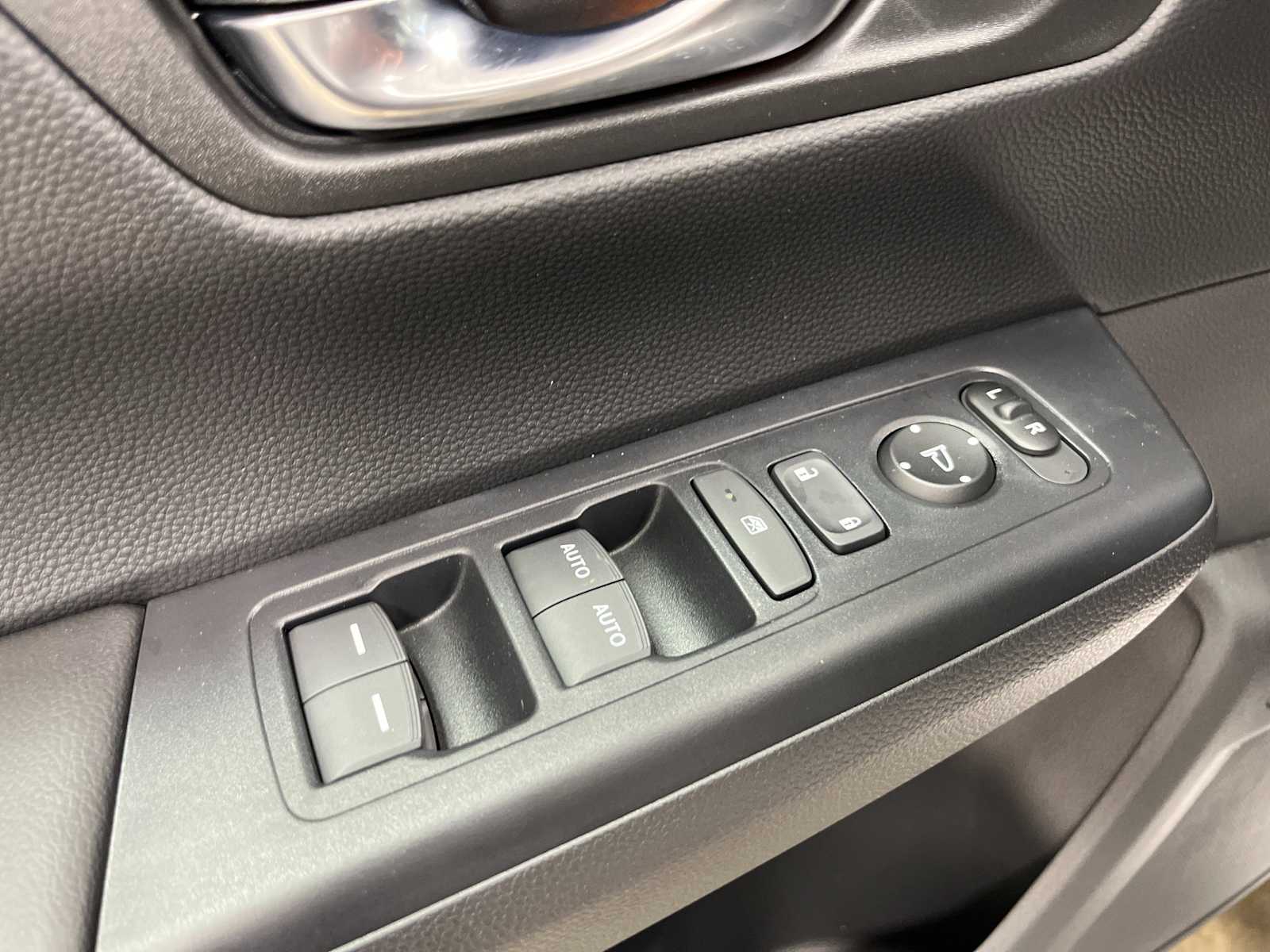 Thumbnail: 2026 Honda CR-V - 13