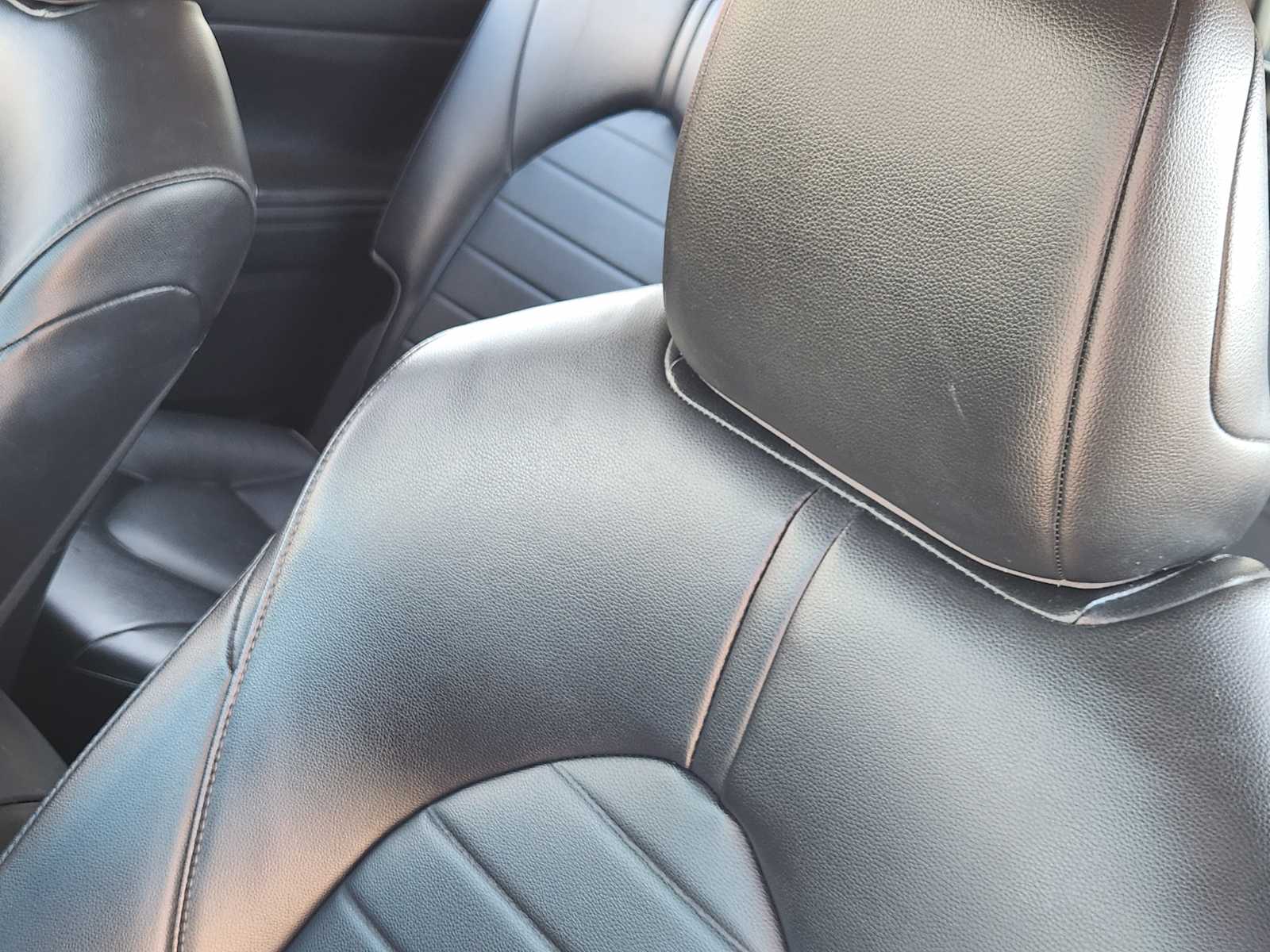 Thumbnail: 2022 Toyota Highlander - 25