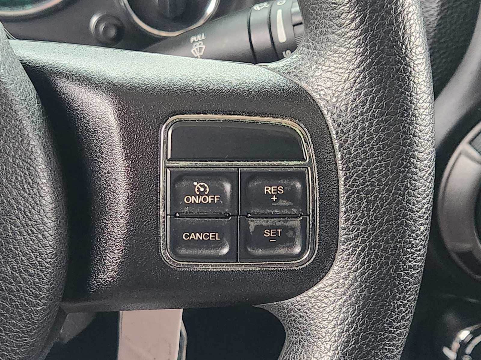 Thumbnail: 2013 Jeep Wrangler - 31