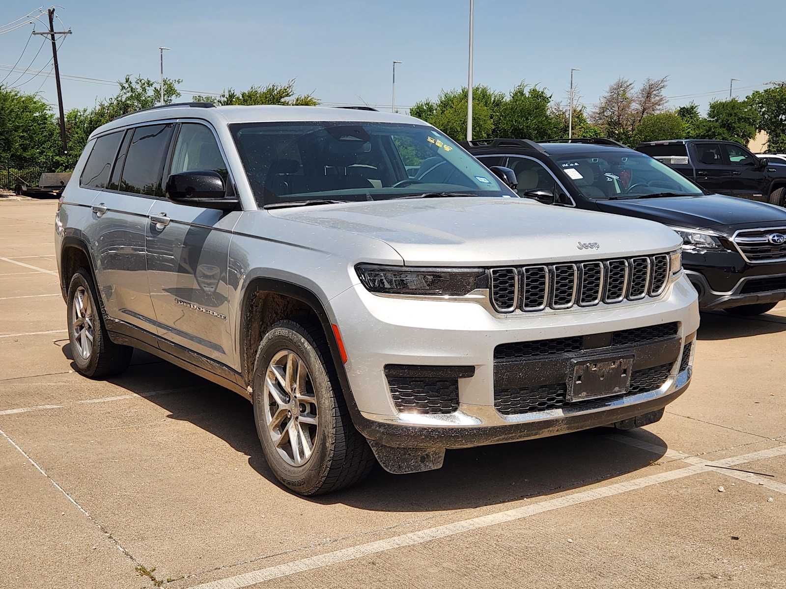 Thumbnail: 2022 Jeep Grand Cherokee - 3