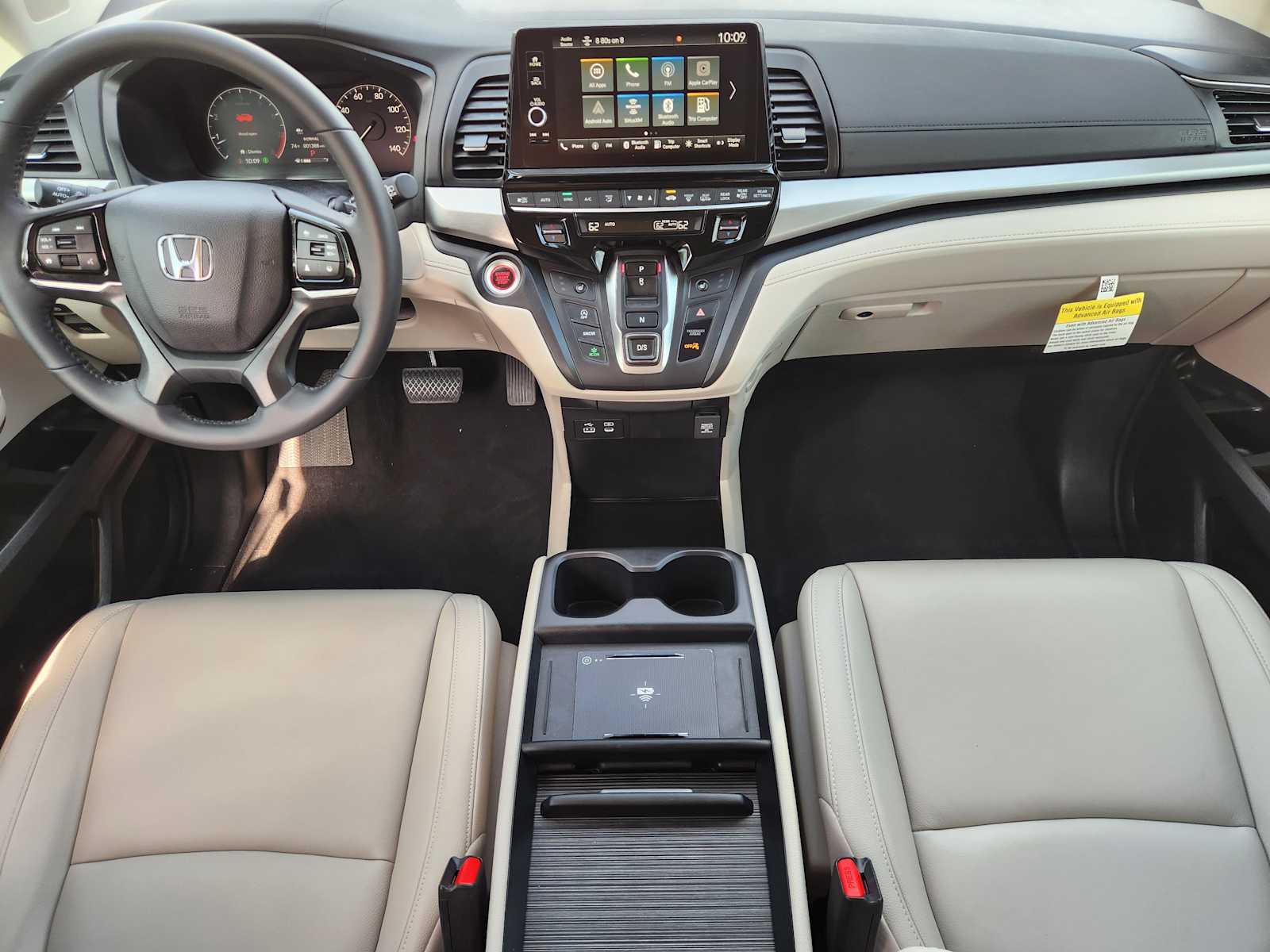 Thumbnail: 2026 Honda Odyssey - 10
