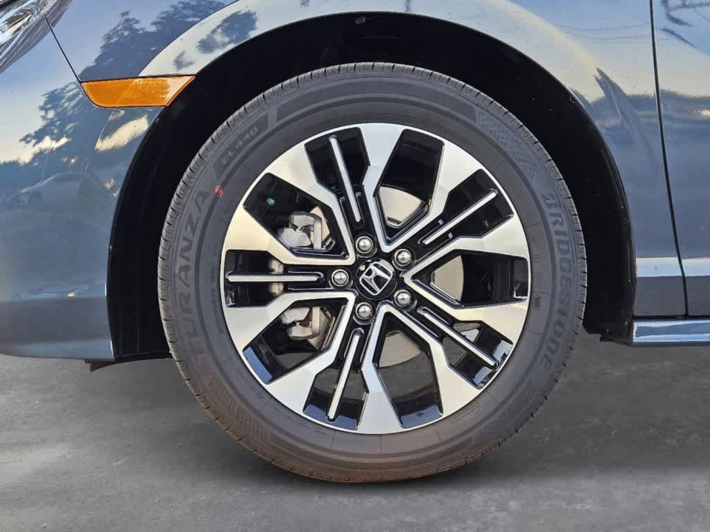 Thumbnail: 2026 Honda Odyssey - 5