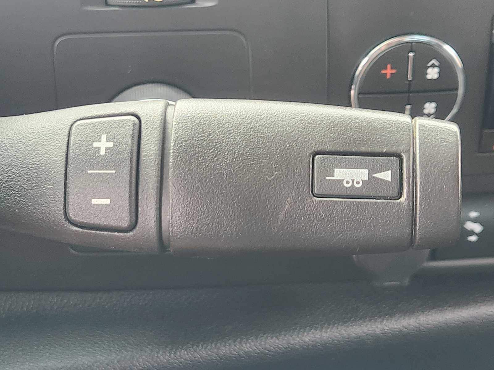 Thumbnail: 2012 Chevrolet Silverado 1500 - 30