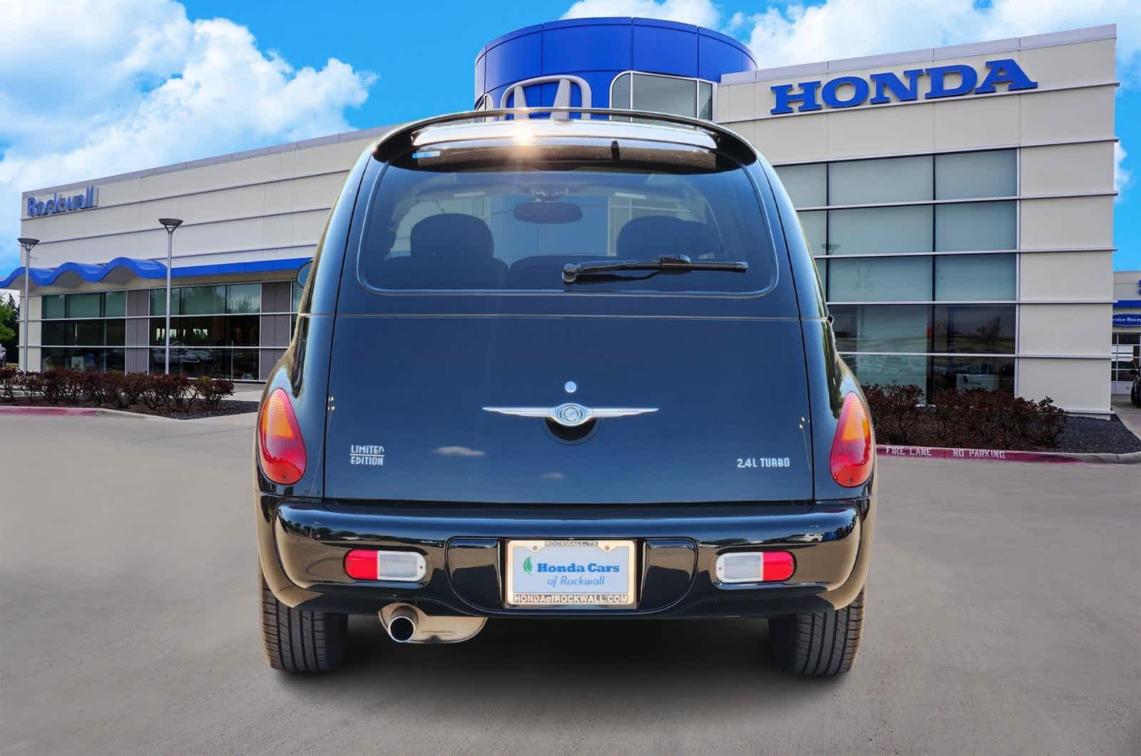 Thumbnail: 2004 Chrysler PT Cruiser - 5