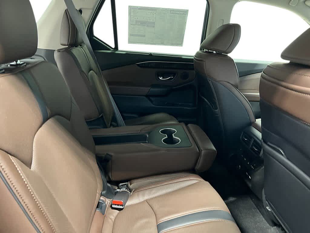Thumbnail: 2025 Honda Pilot - 39