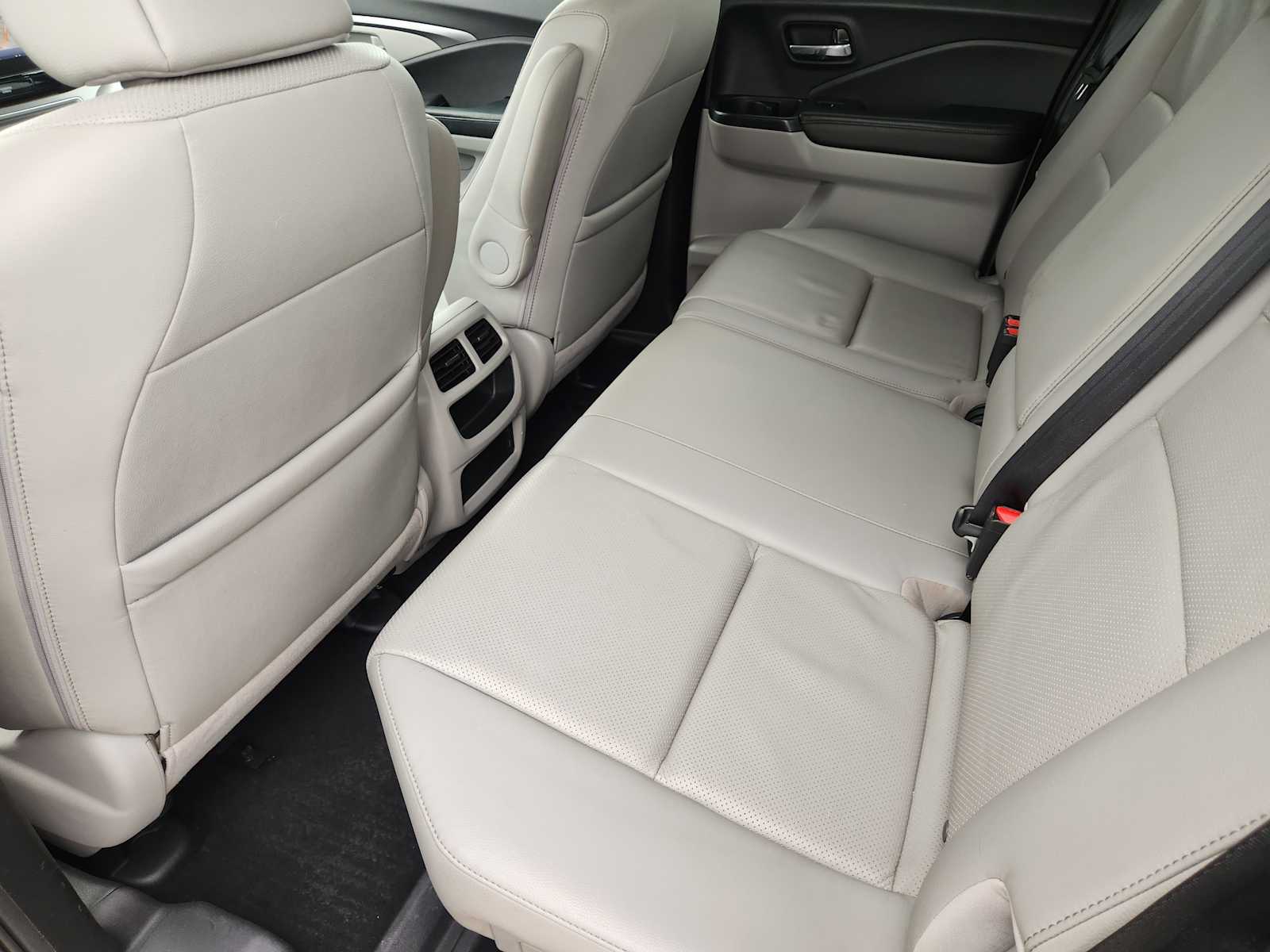 Thumbnail: 2017 Honda Ridgeline - 12