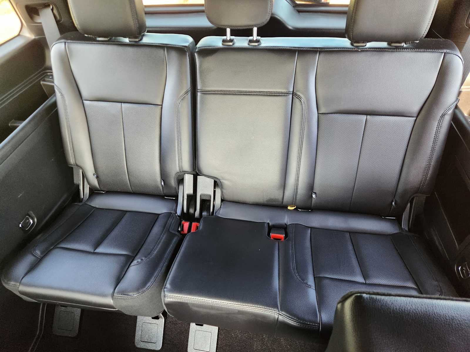 Thumbnail: 2021 Ford Expedition - 10