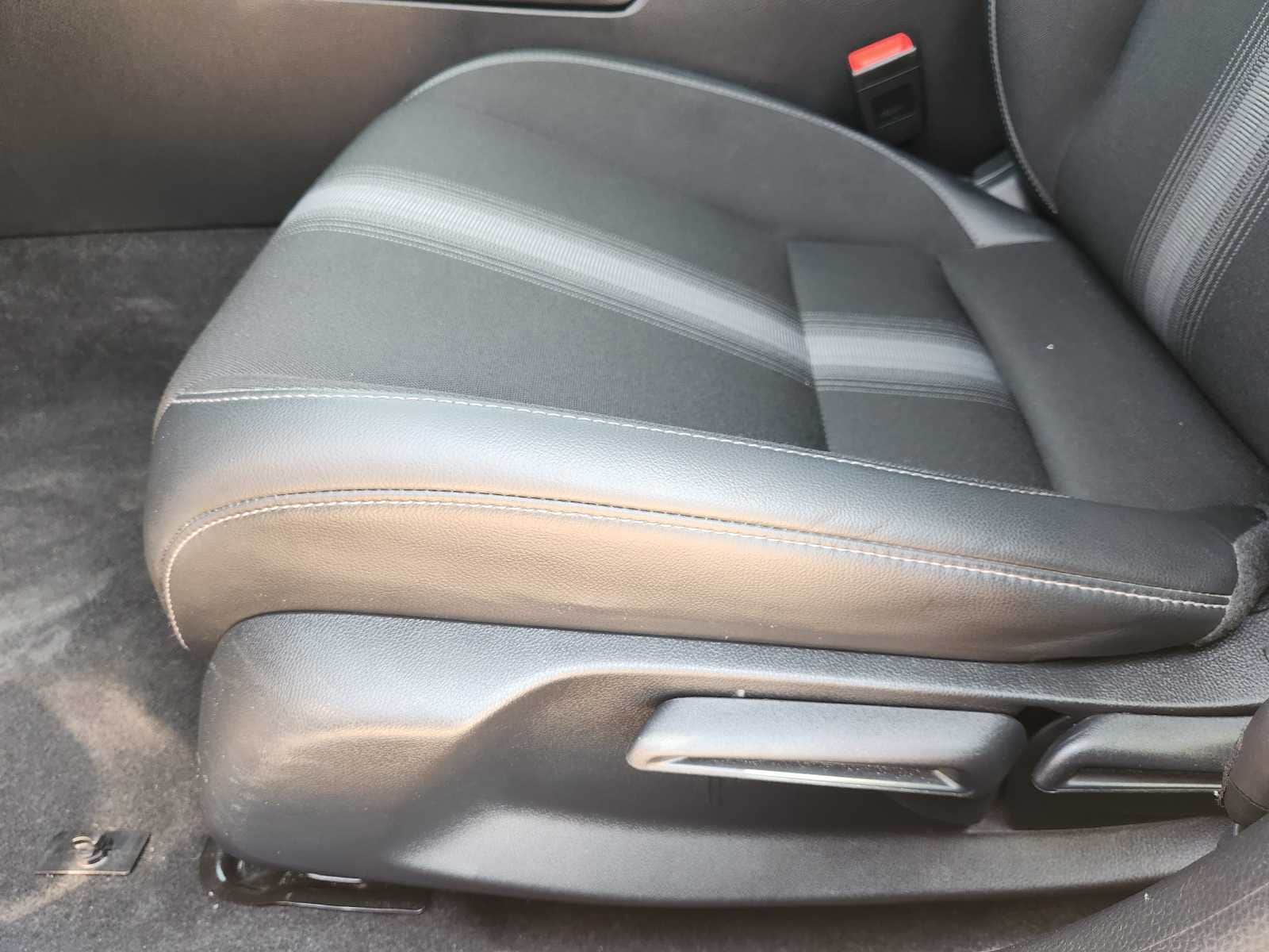 Thumbnail: 2023 Honda Civic - 30