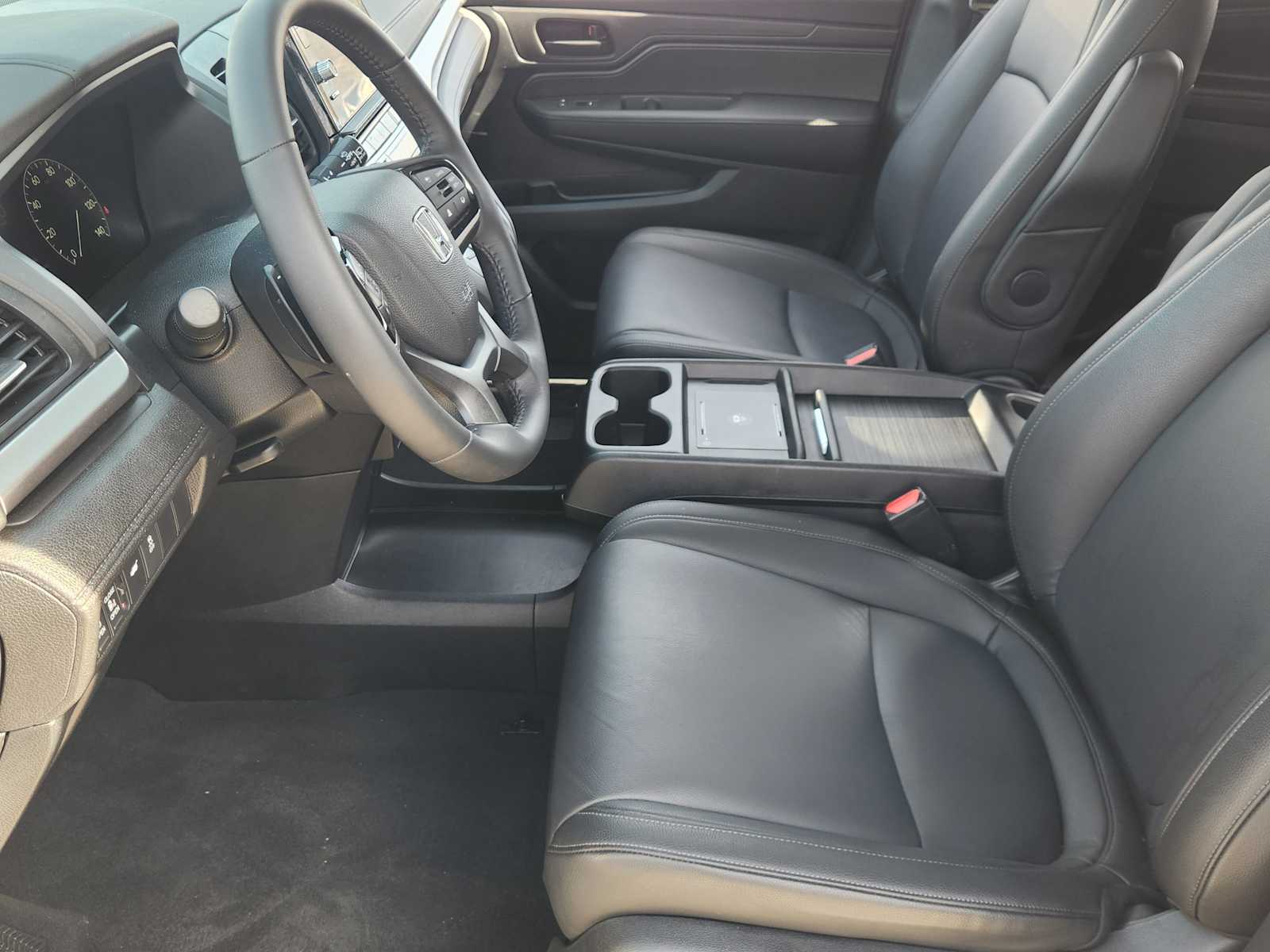 Thumbnail: 2026 Honda Odyssey - 11