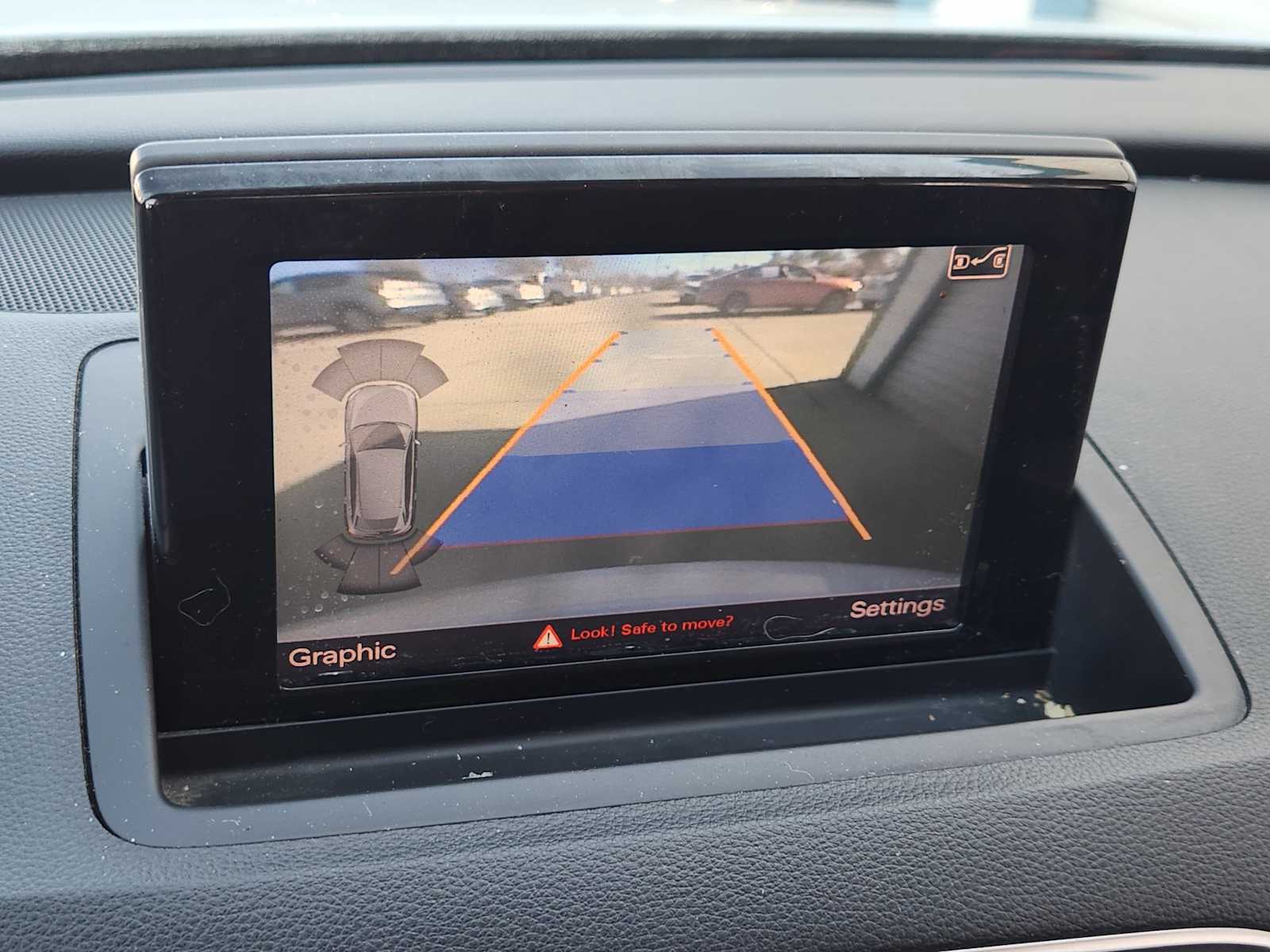 Thumbnail: 2015 Audi Q3 - 24