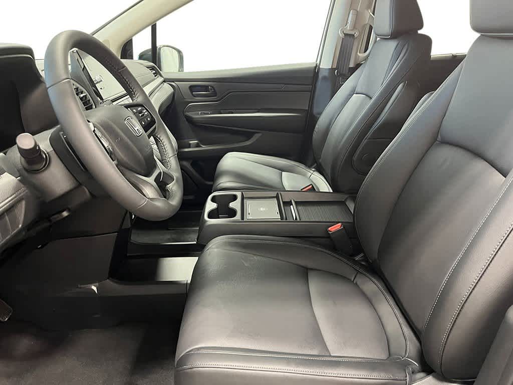 Thumbnail: 2026 Honda Odyssey - 14