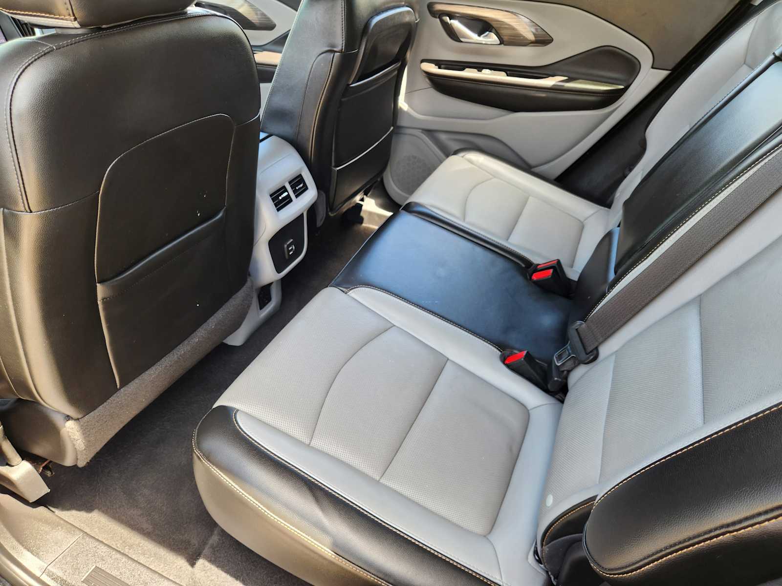 Thumbnail: 2020 GMC Terrain - 11