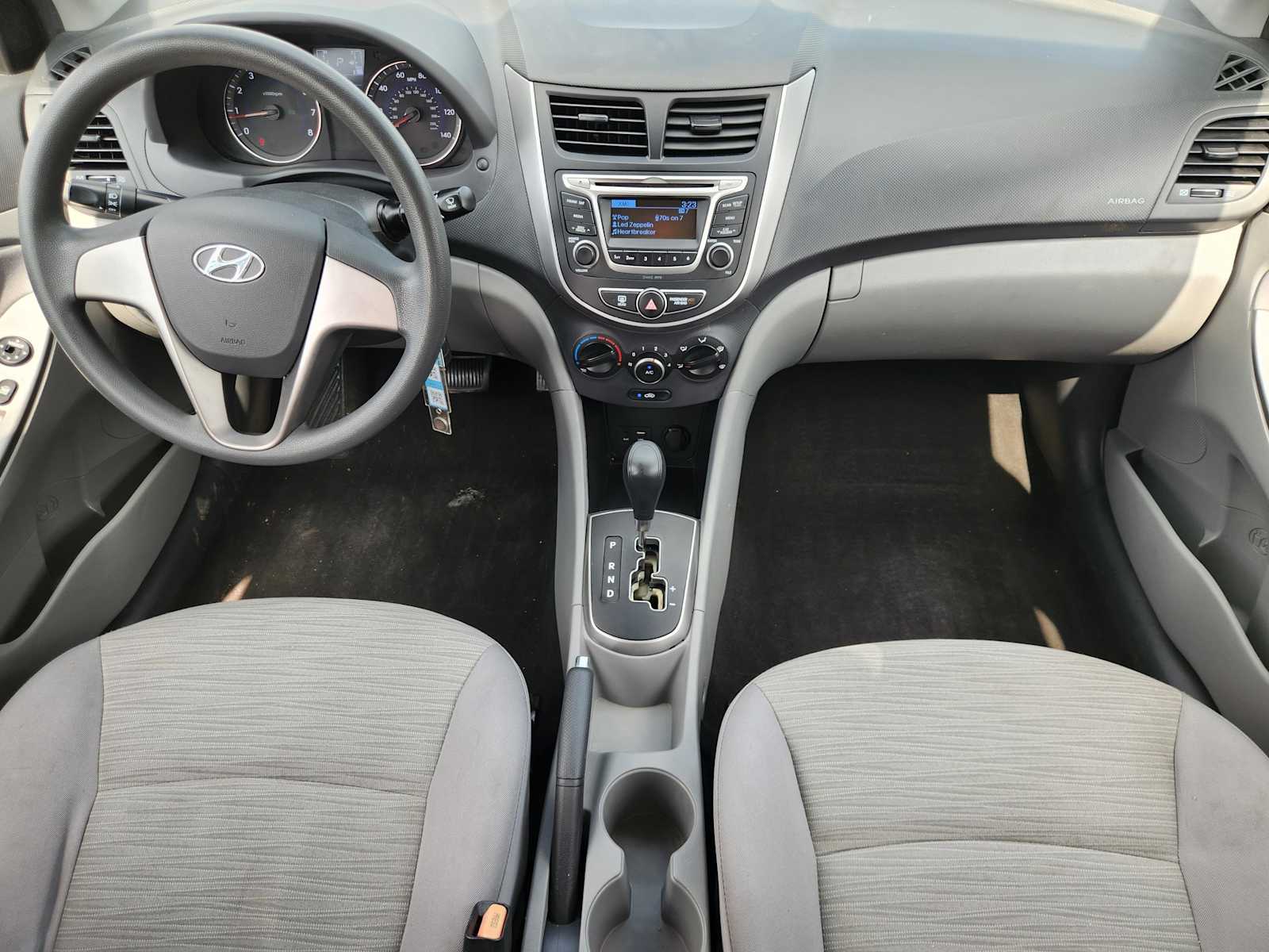 Thumbnail: 2017 Hyundai Accent - 10