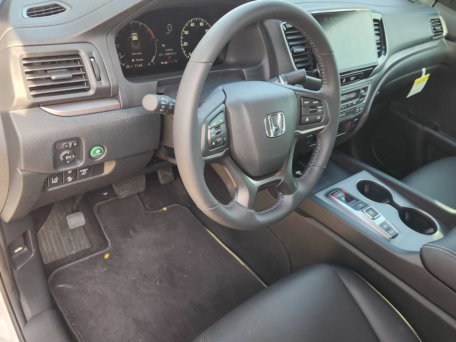 Thumbnail: 2025 Honda Ridgeline - 2