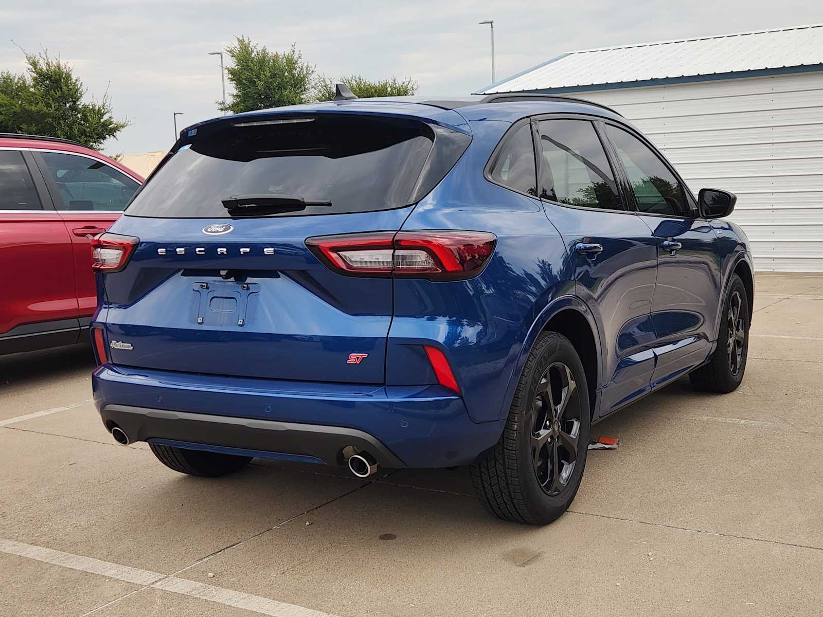 Thumbnail: 2023 Ford Escape - 4