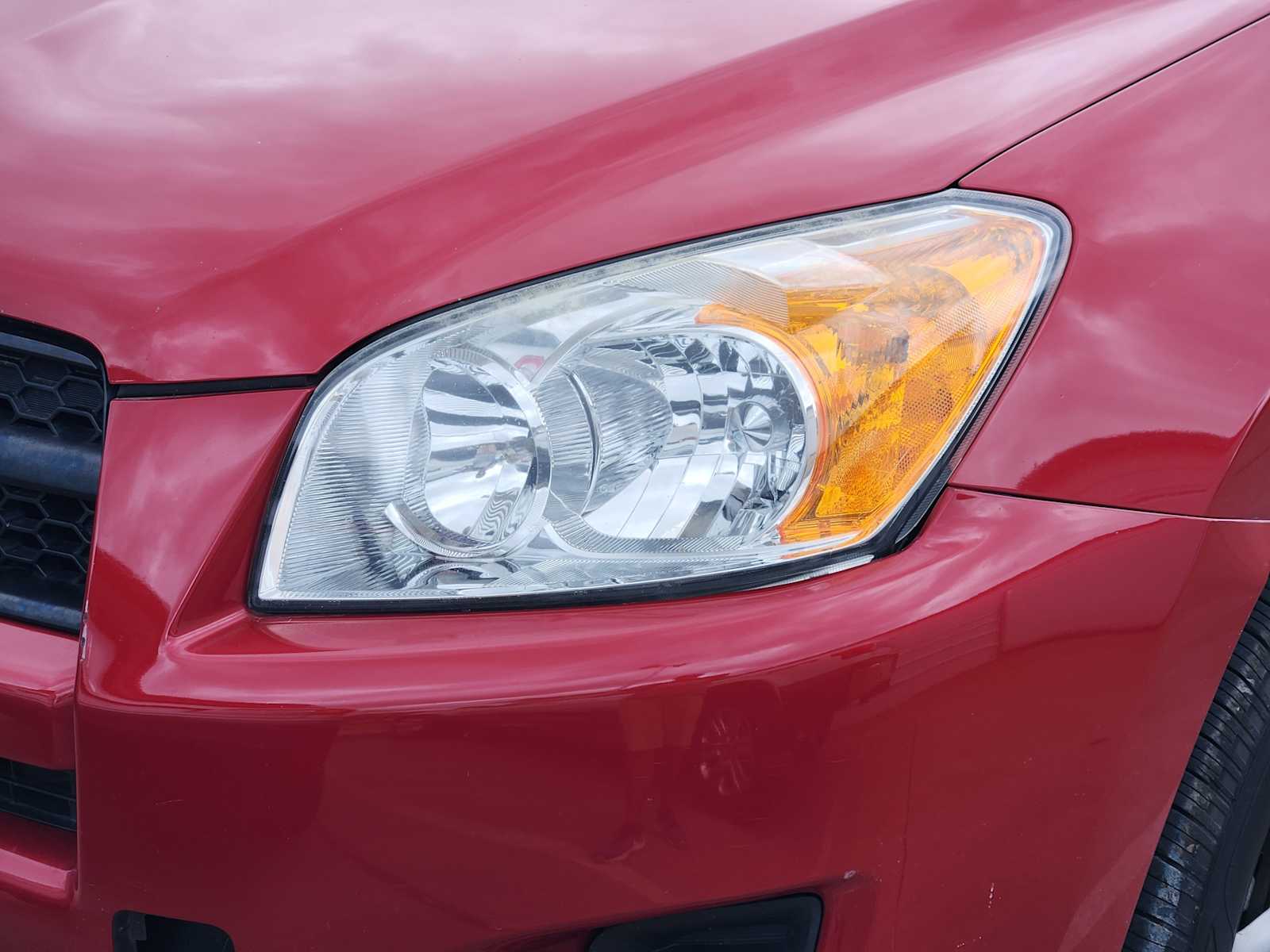 Thumbnail: 2011 Toyota RAV4 - 11