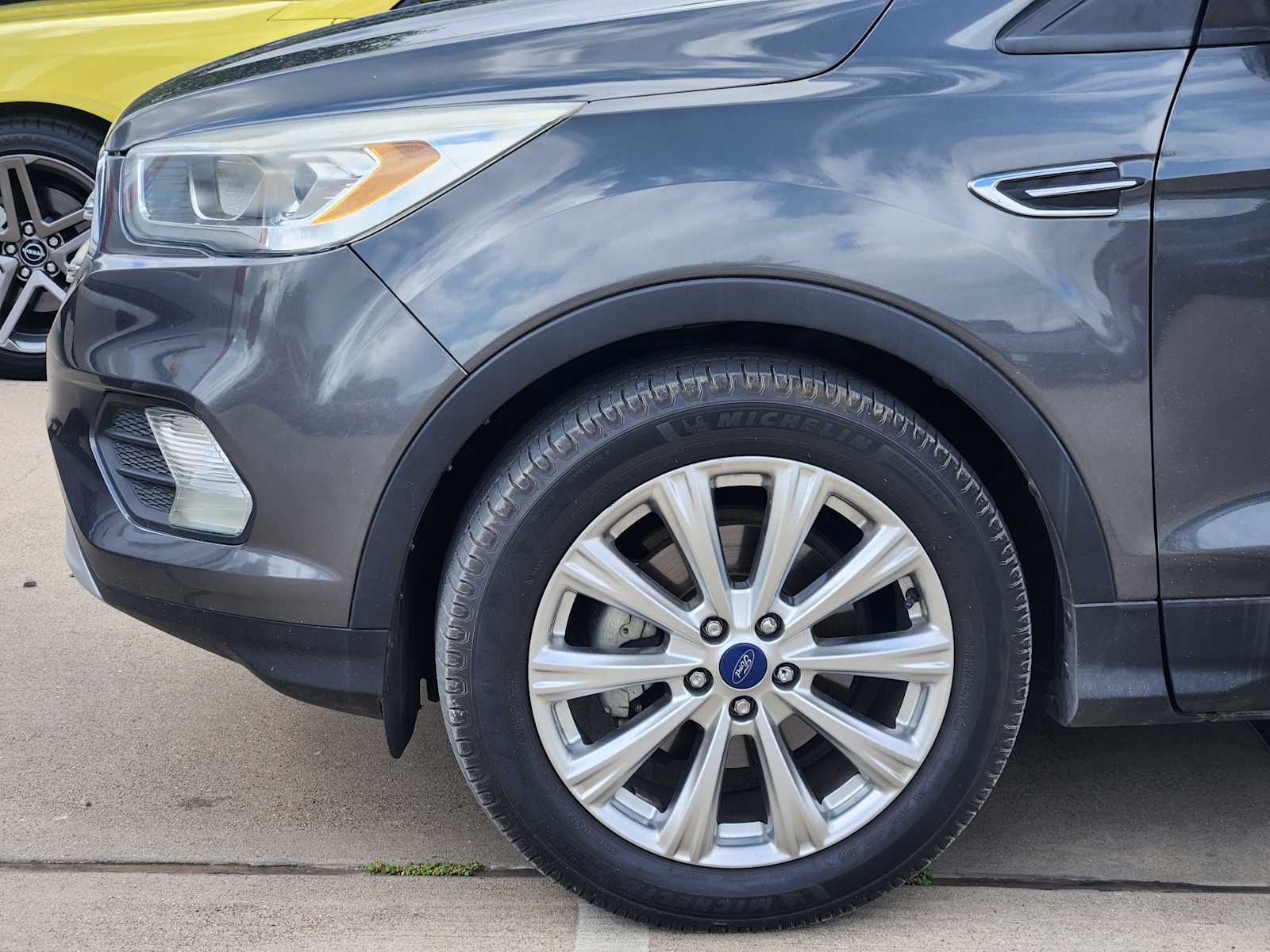 Thumbnail: 2017 Ford Escape - 11