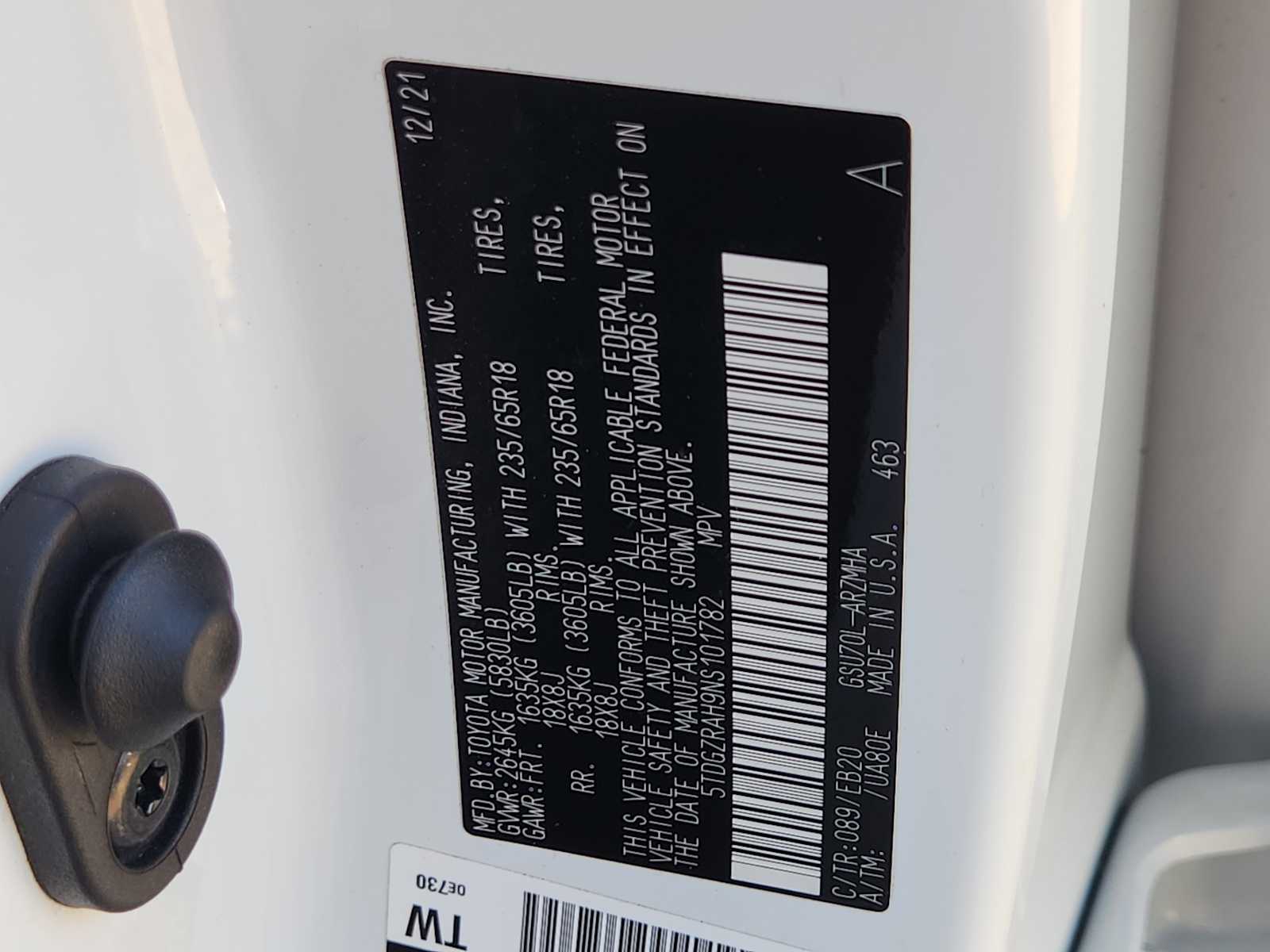 Thumbnail: 2022 Toyota Highlander - 22