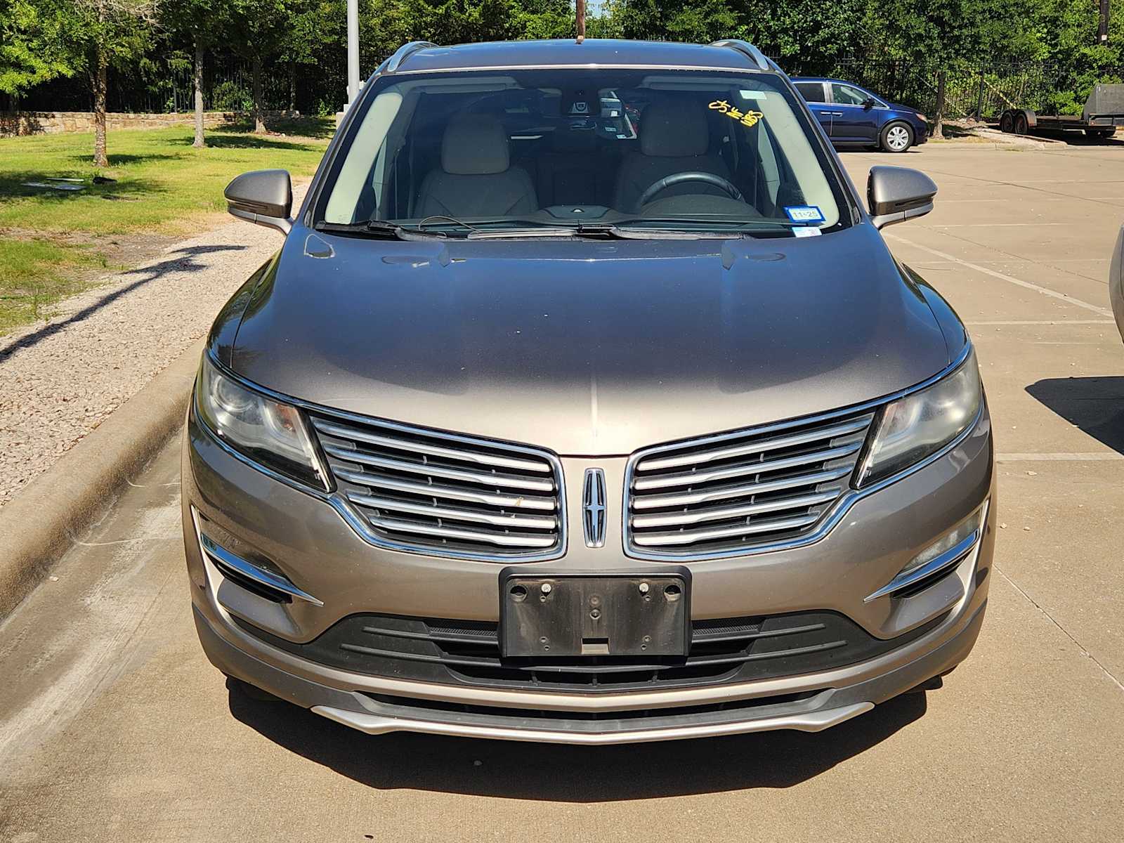 Thumbnail: 2017 Lincoln MKC - 2