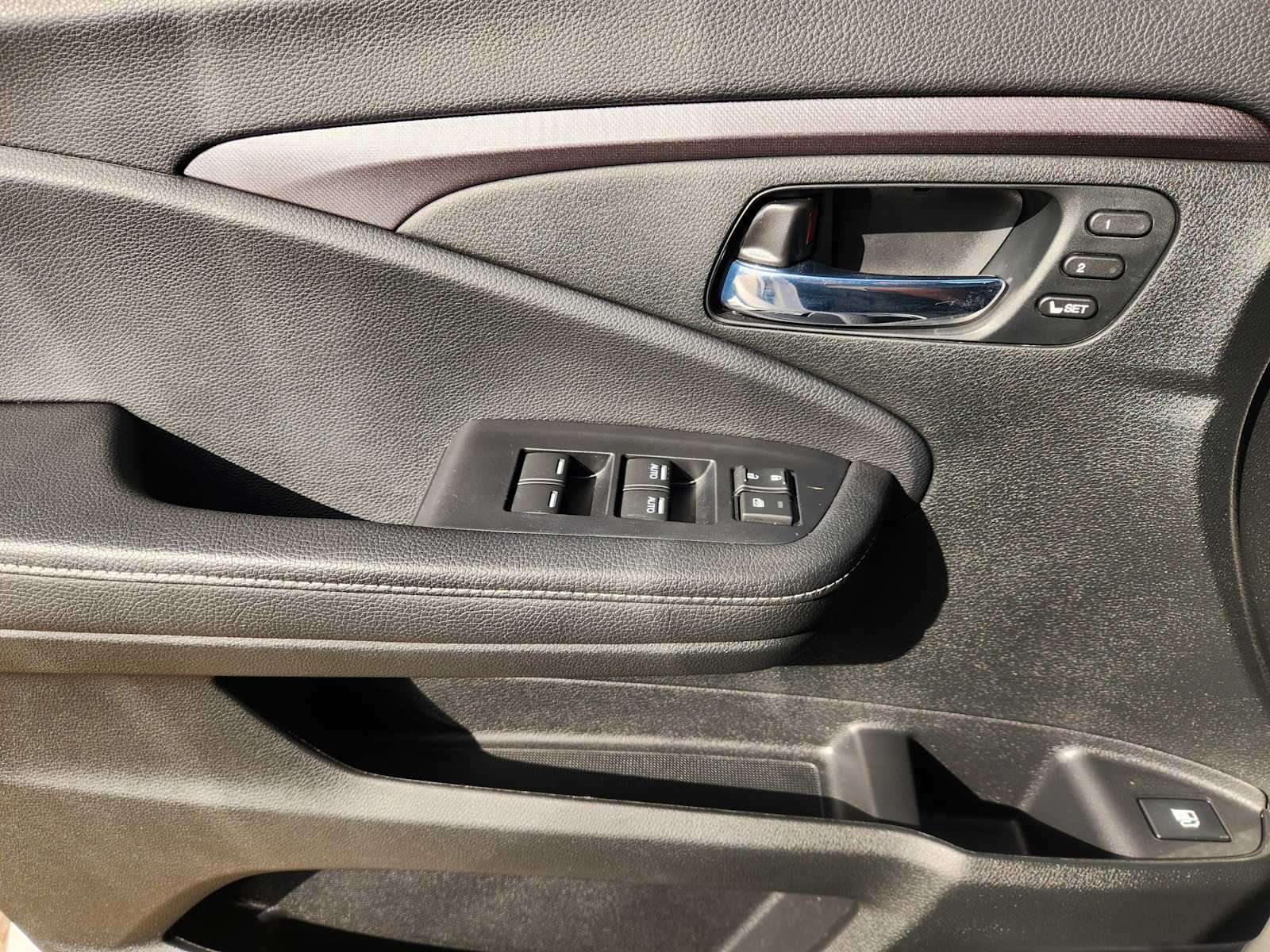 Thumbnail: 2025 Honda Ridgeline - 29