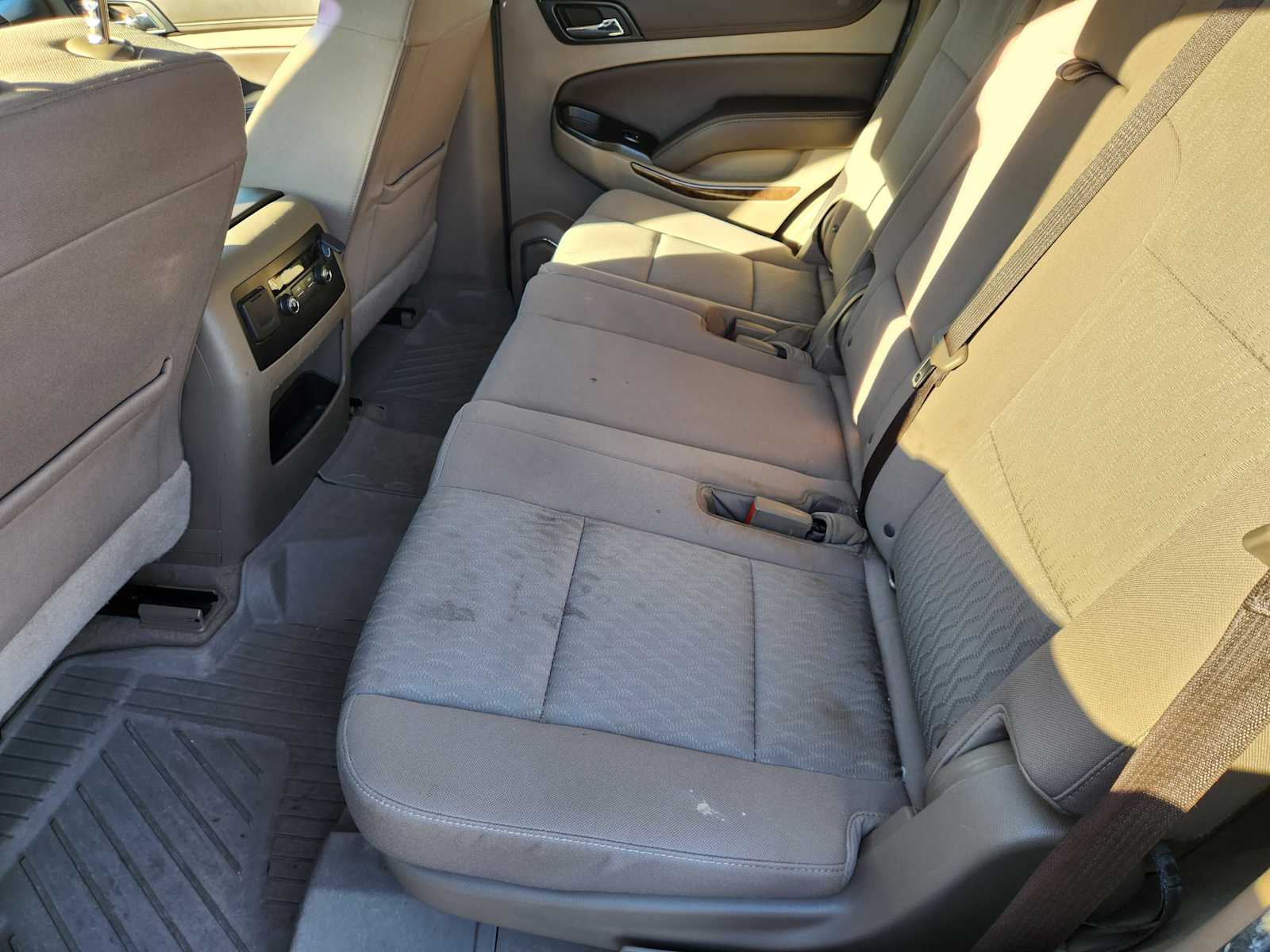 Thumbnail: 2019 Chevrolet Tahoe - 9