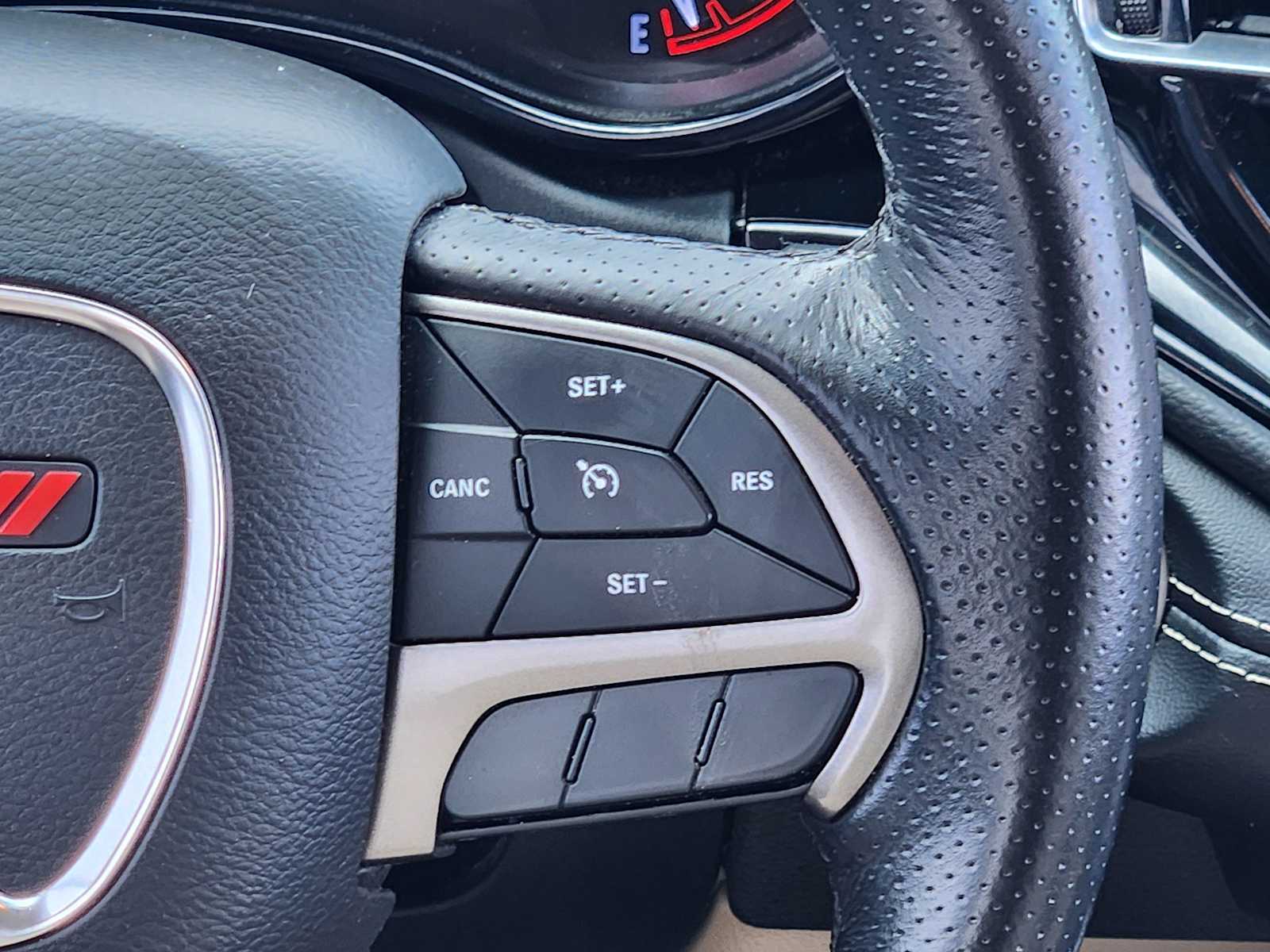 Thumbnail: 2021 Dodge Durango - 33