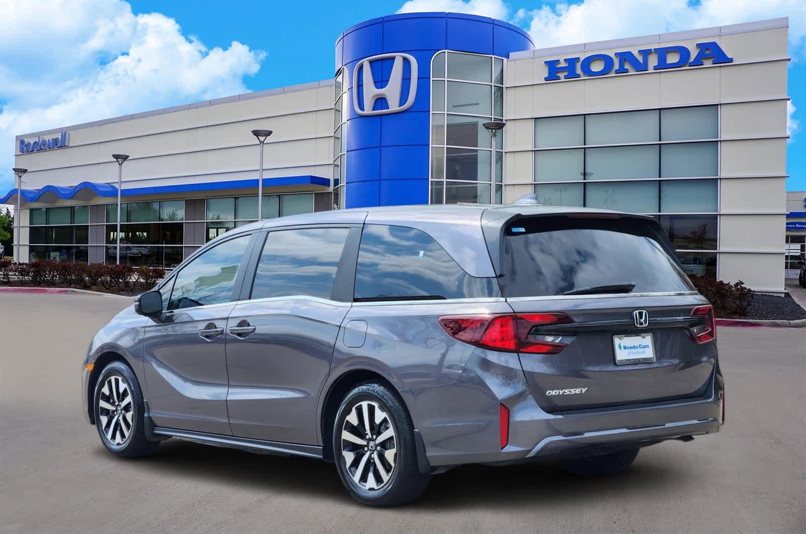 Thumbnail: 2026 Honda Odyssey - 4