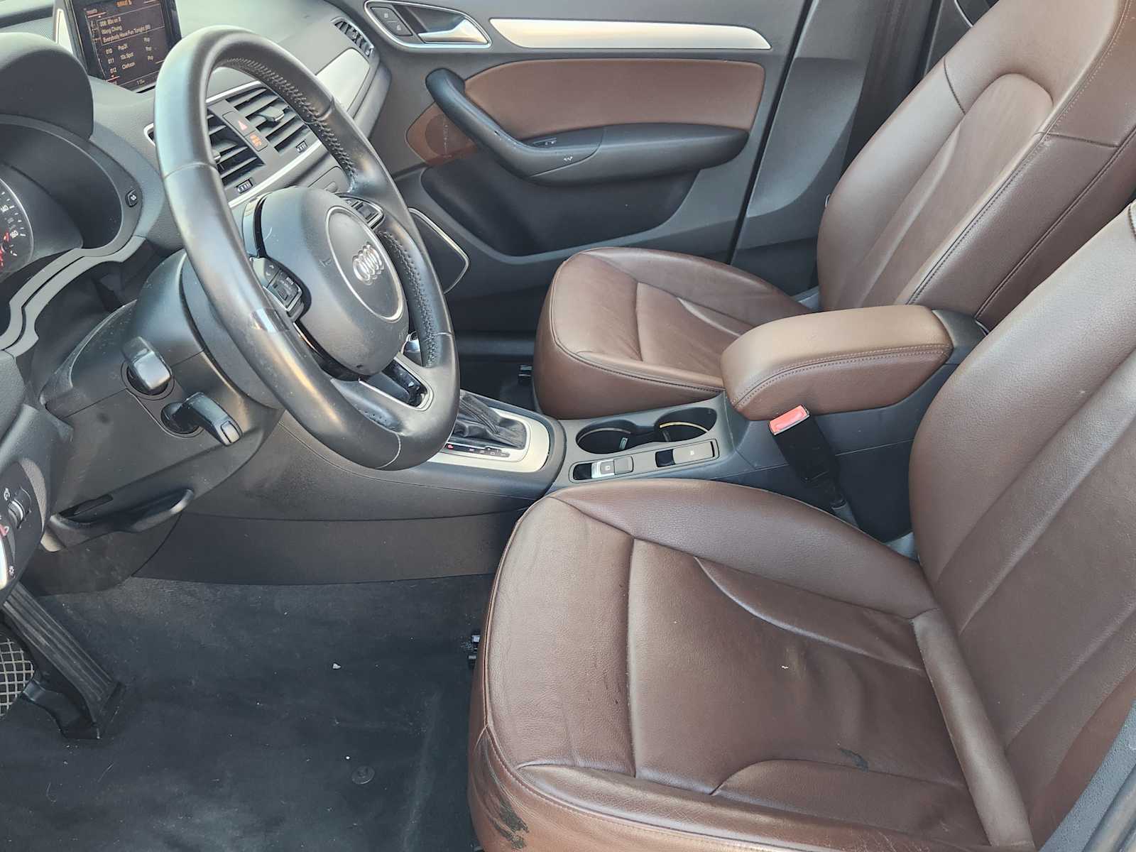 Thumbnail: 2015 Audi Q3 - 11