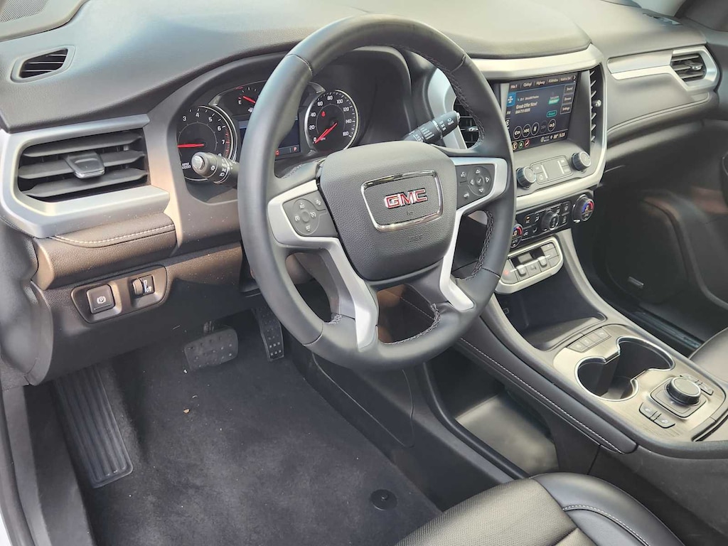 Used 2023 GMC Acadia SLT SUV