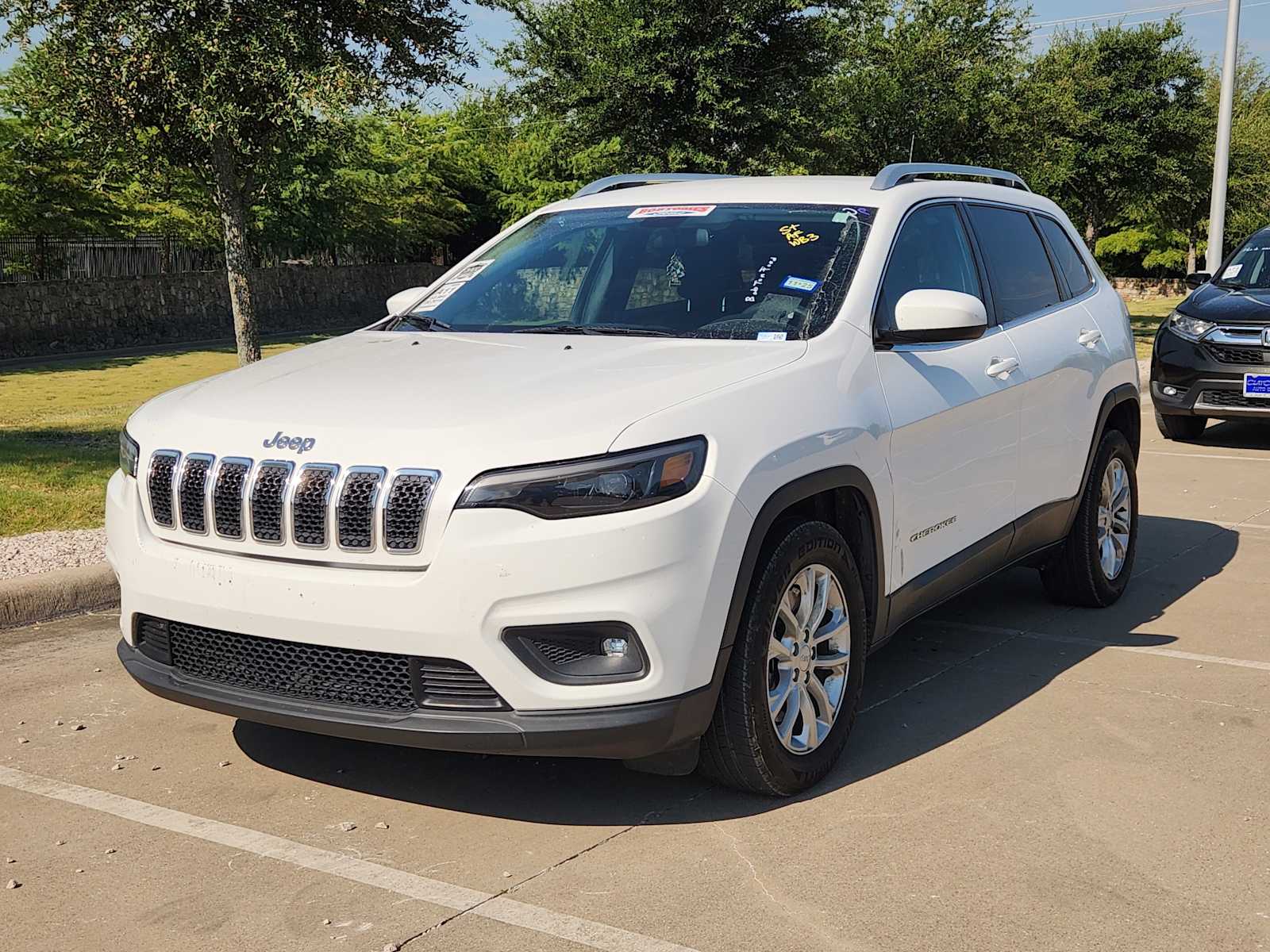 Thumbnail: 2019 Jeep Cherokee - 1