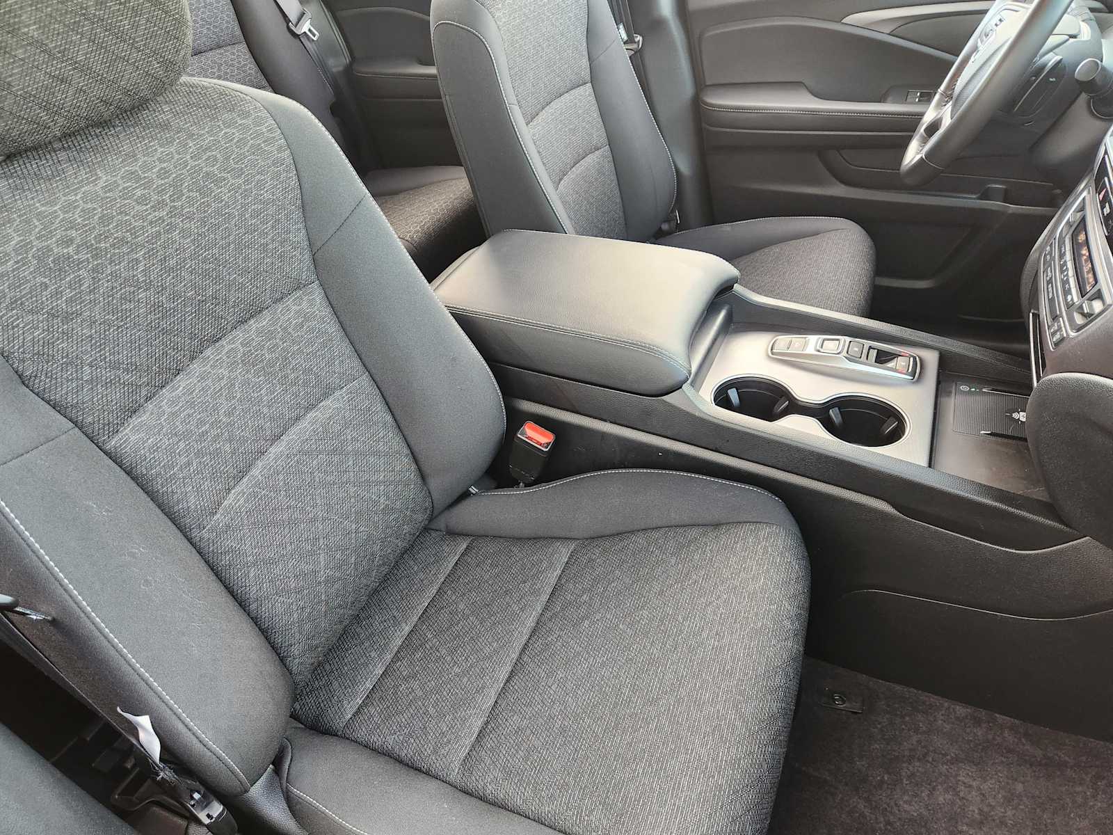 Thumbnail: 2025 Honda Ridgeline - 14